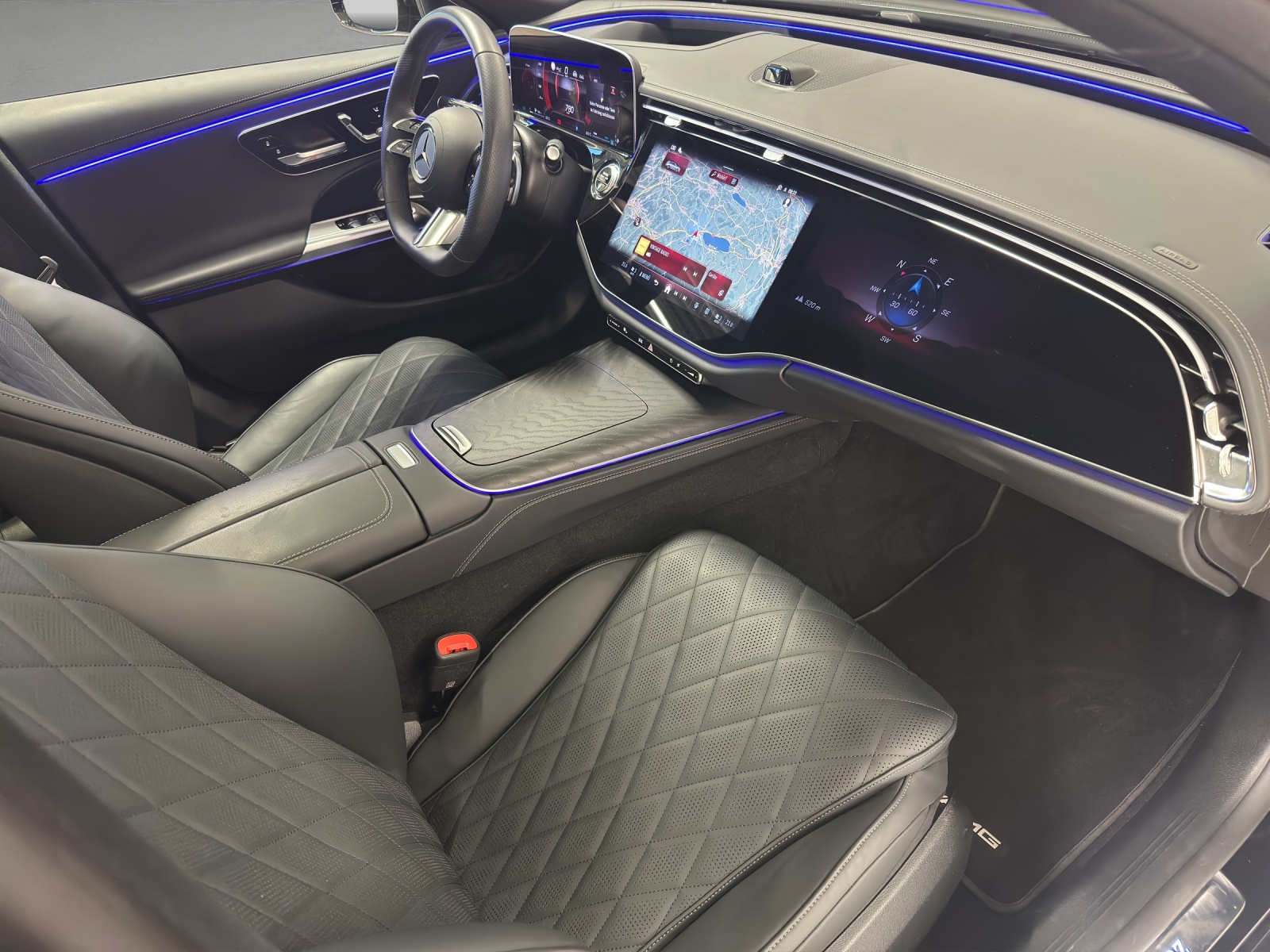 MERCEDES-BENZ E 450 T 9G-Tronic 4Matic - 17