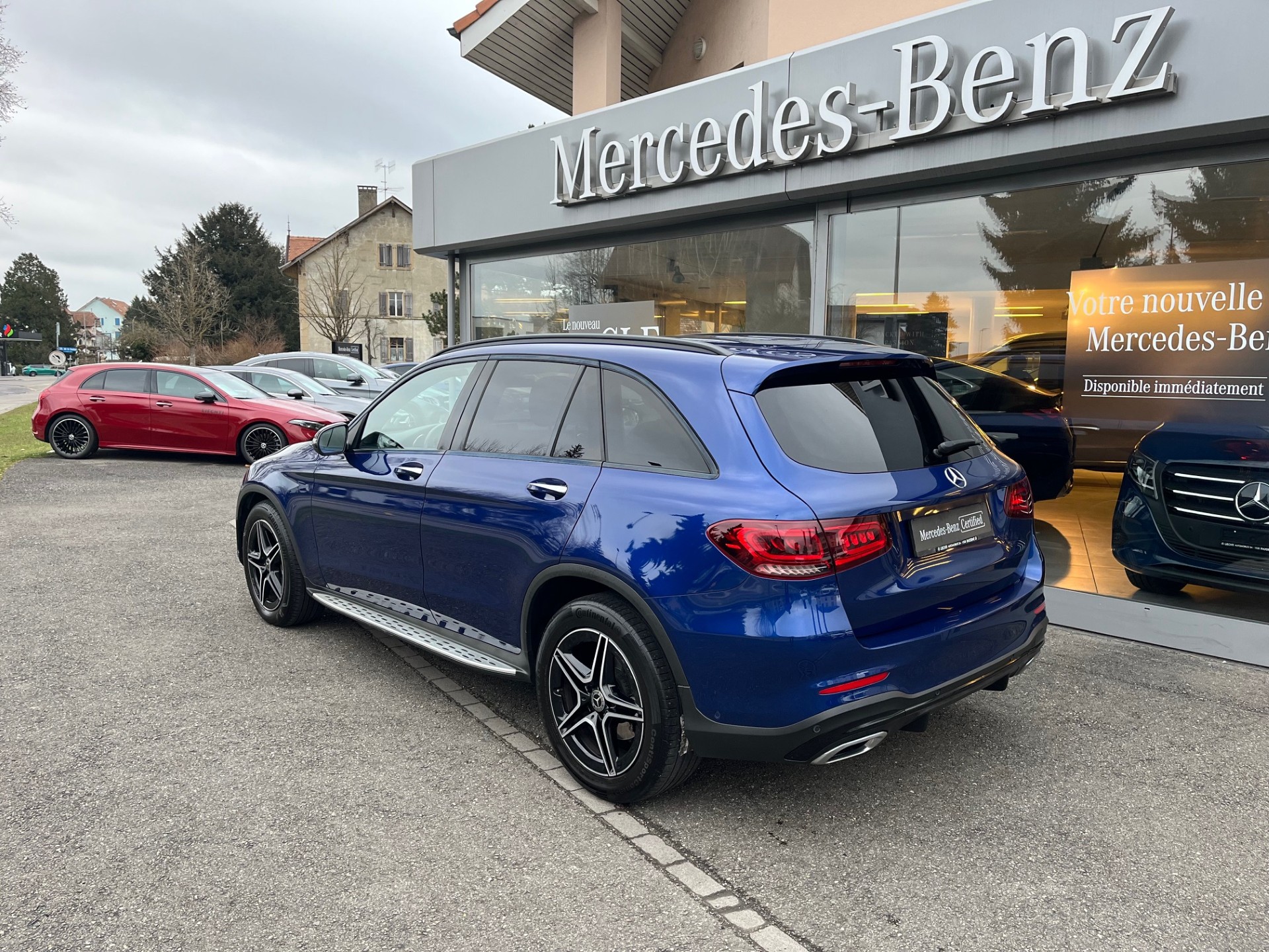 MERCEDES-BENZ GLC 300 AMG Line 4Matic 9G-Tronic - 4