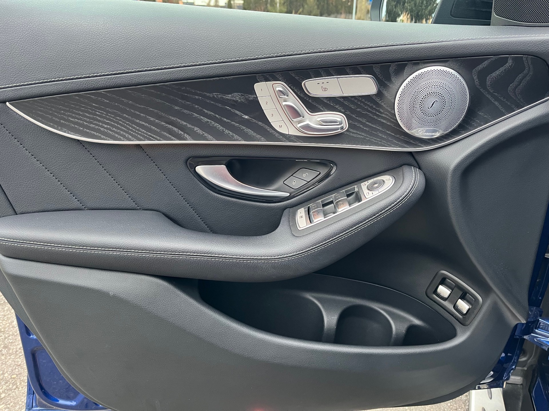 MERCEDES-BENZ GLC 300 AMG Line 4Matic 9G-Tronic - 12