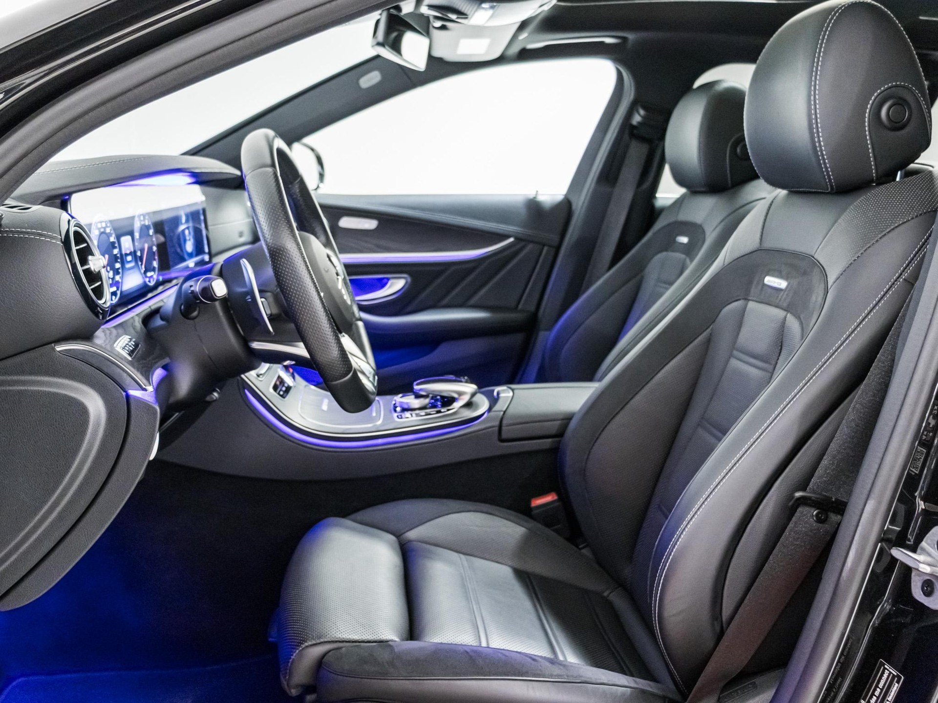 MERCEDES-BENZ E 63 AMG 4MATIC+ T-Modell - 7