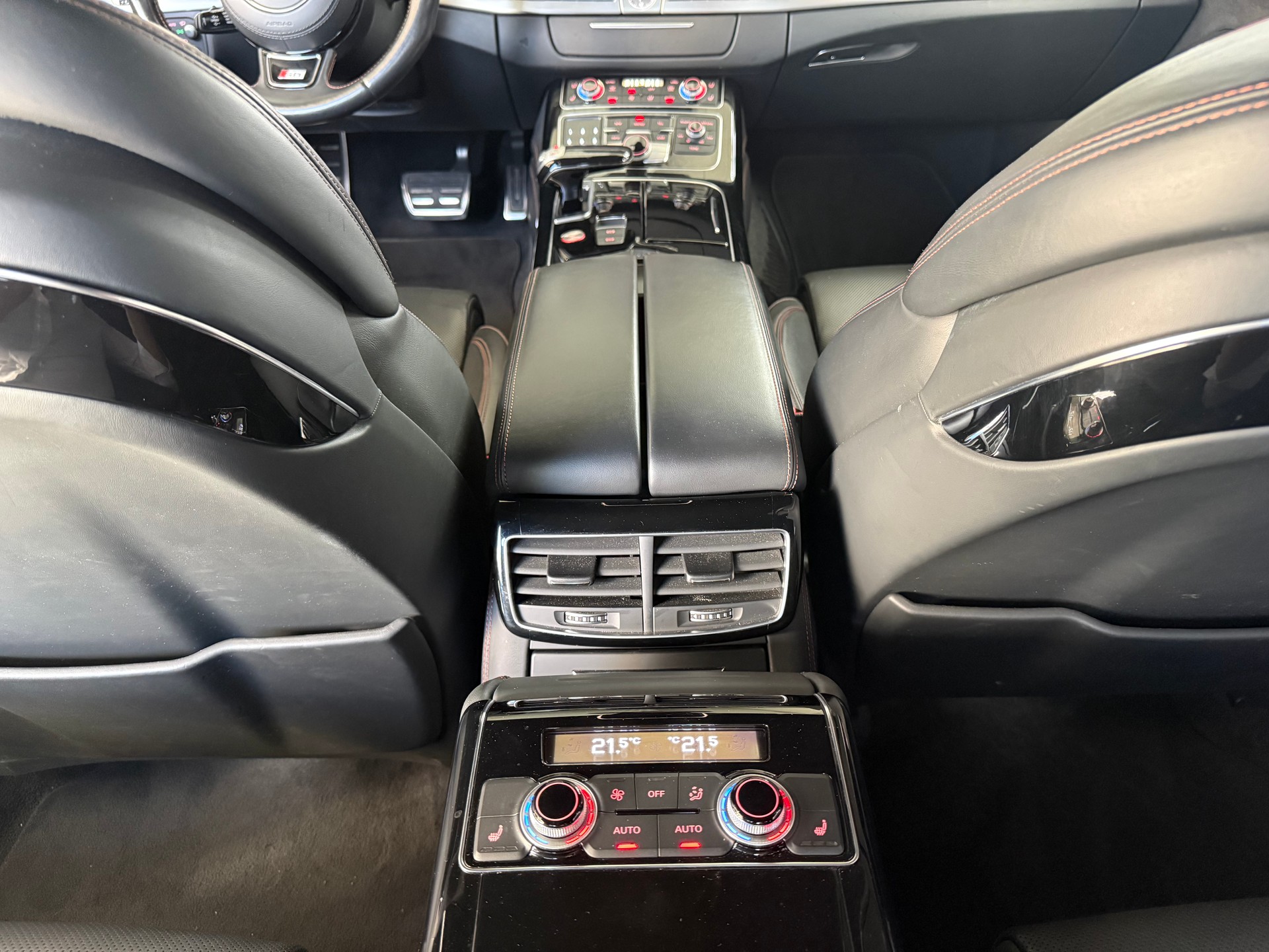AUDI S8 4.0 TFSI V8 plus quattro tiptronic - 14