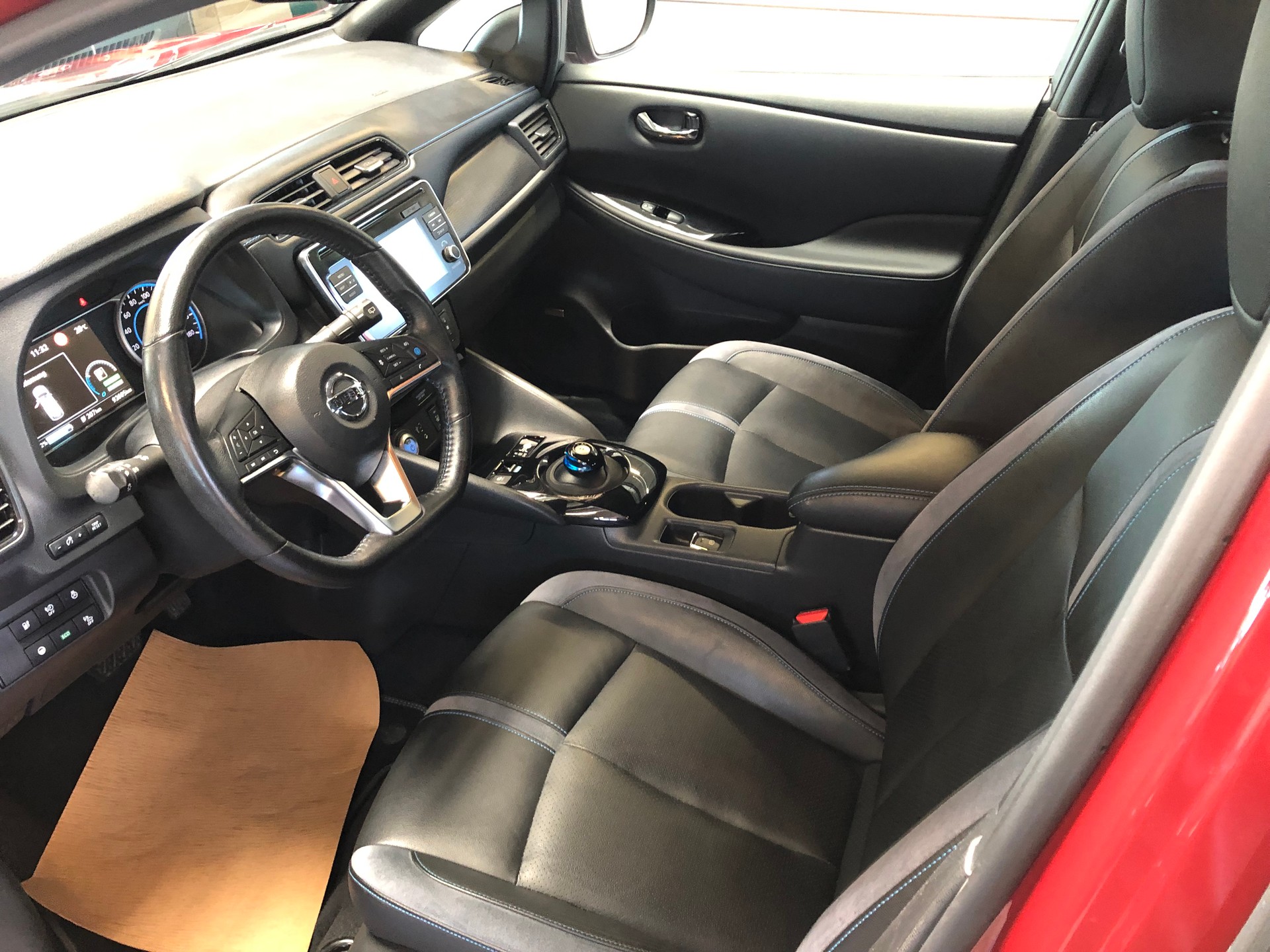 NISSAN Leaf Tekna(incl.battery) - 24