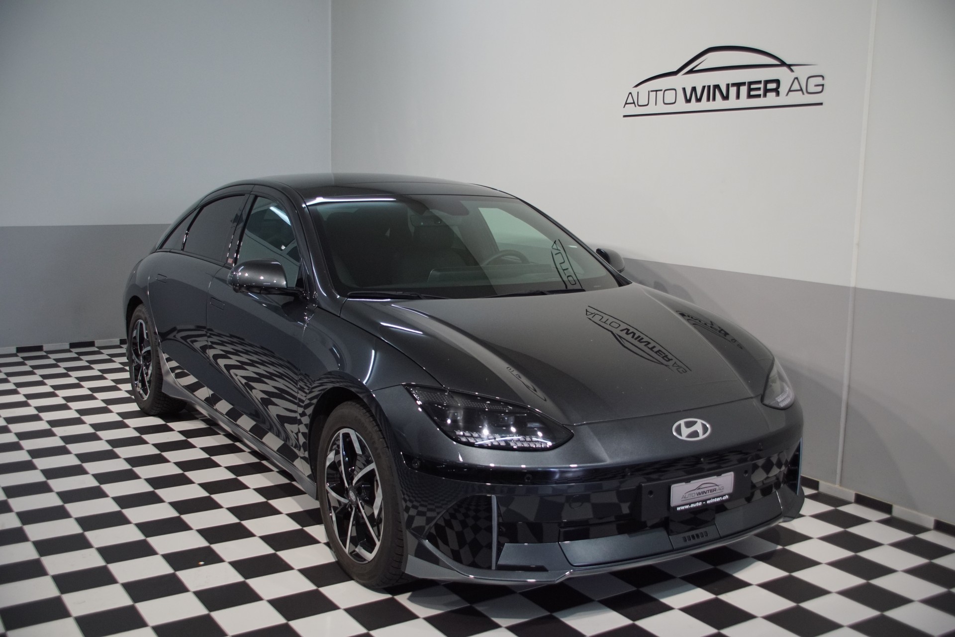 HYUNDAI Ioniq 6 77kWh Launch Edition 4WD