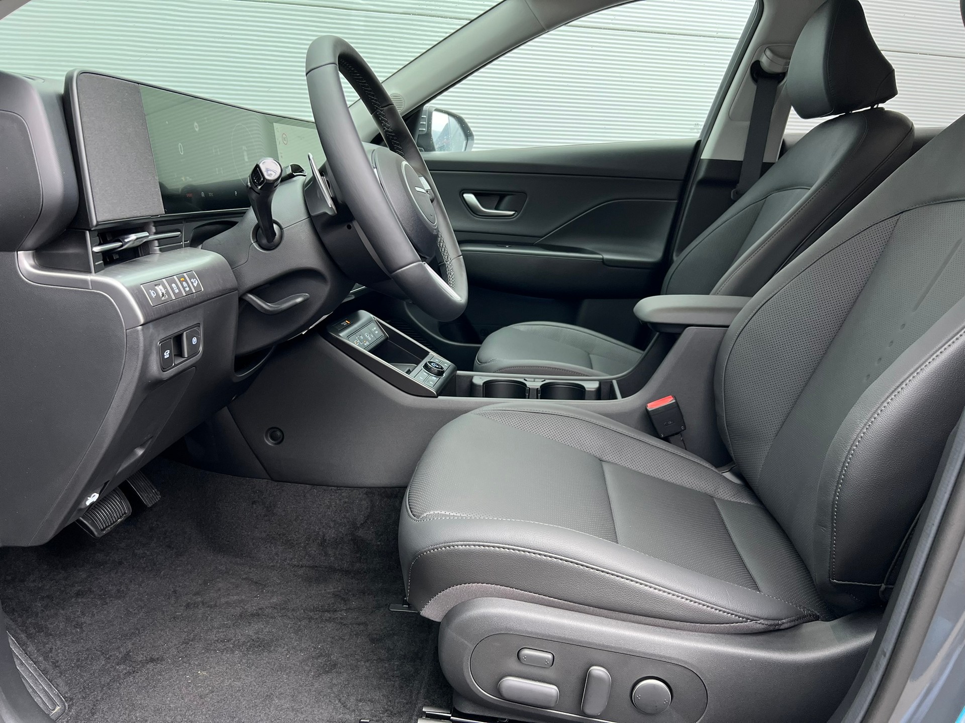 HYUNDAI Kona 1.6 GDi HEV Vertex Swiss Edition DCT - 9