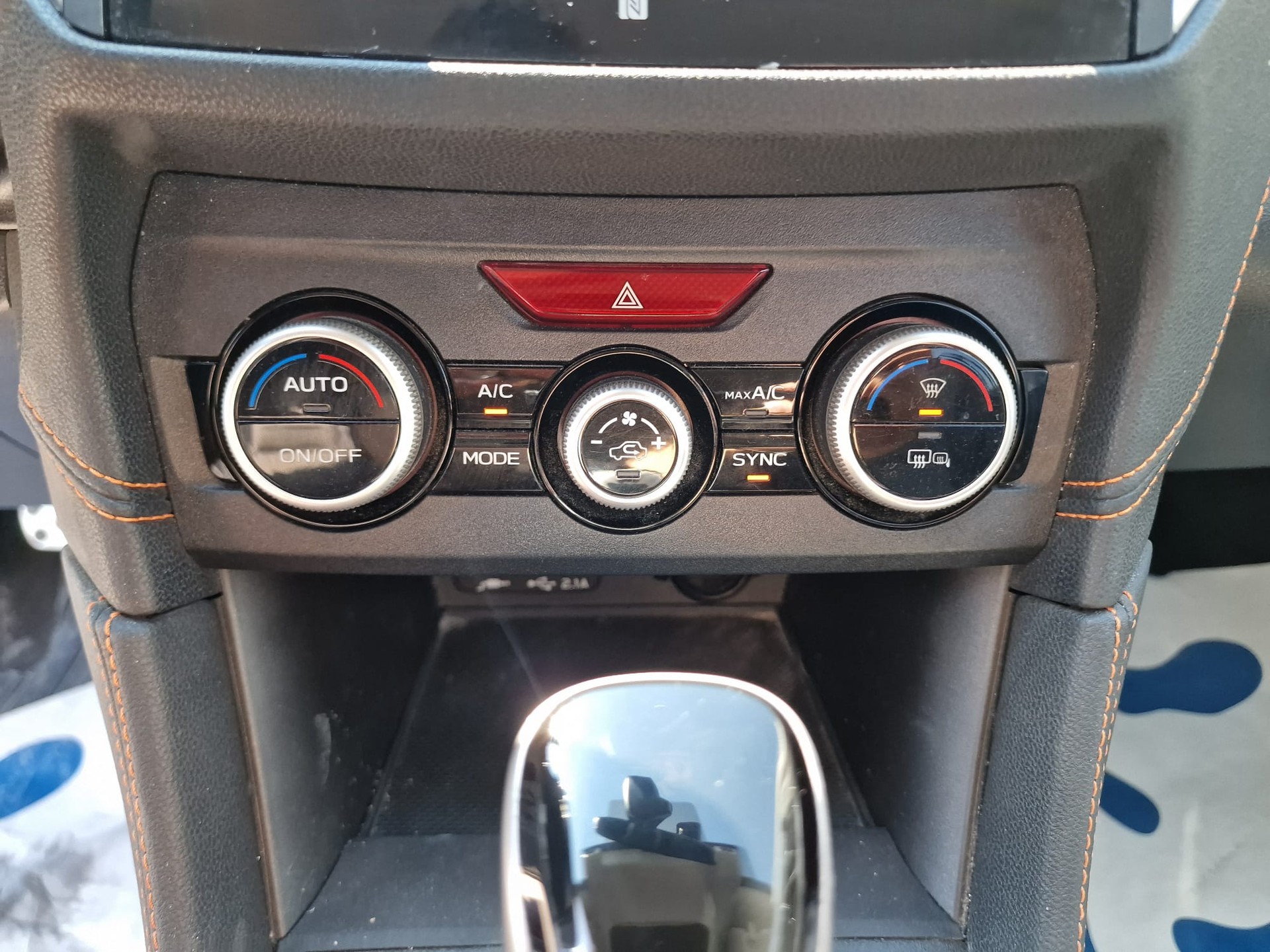 SUBARU XV 2.0 e-Boxer Swiss Plus AWD Lineartronic 24Mt Gara 8xBereift - 23