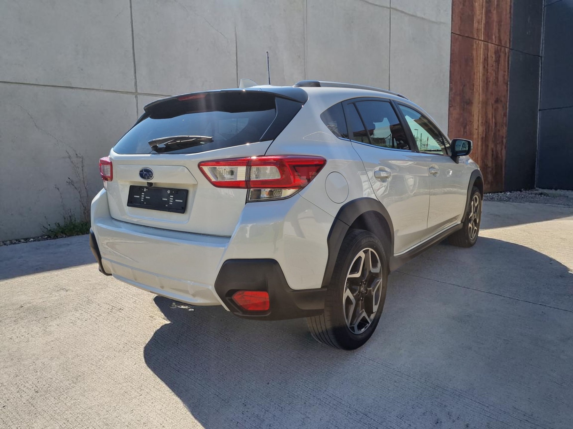 SUBARU XV 2.0 e-Boxer Swiss Plus AWD Lineartronic 24Mt Gara 8xBereift - 6