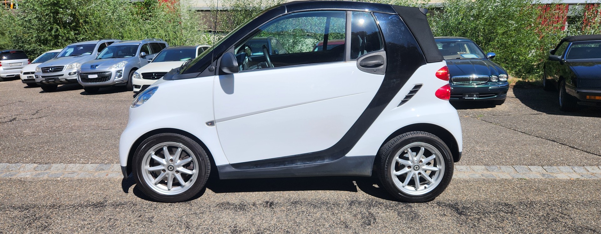 SMART fortwo my first cabrio - 3