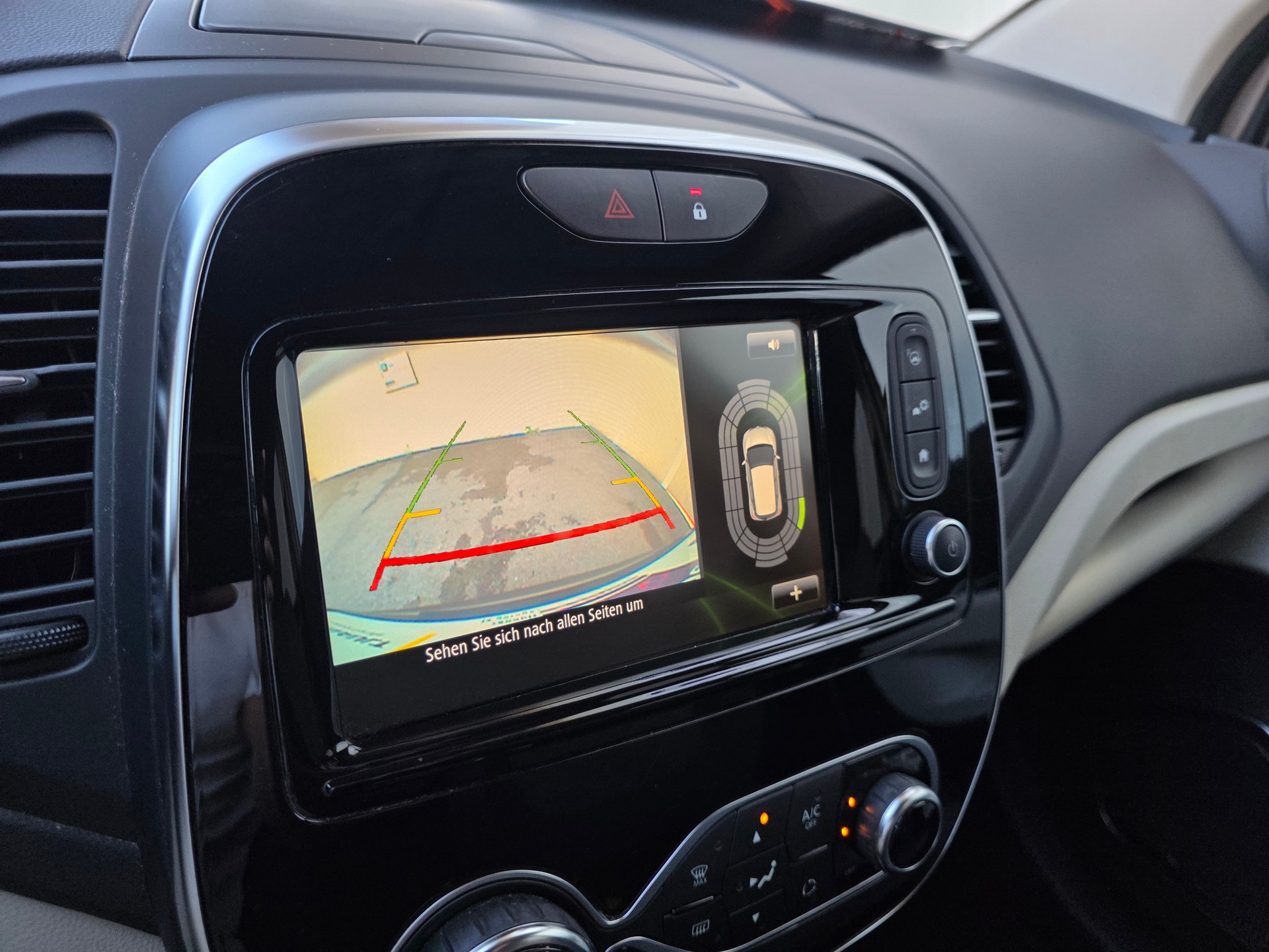 RENAULT Captur 1.5 dCi 90th Anniversary - 9