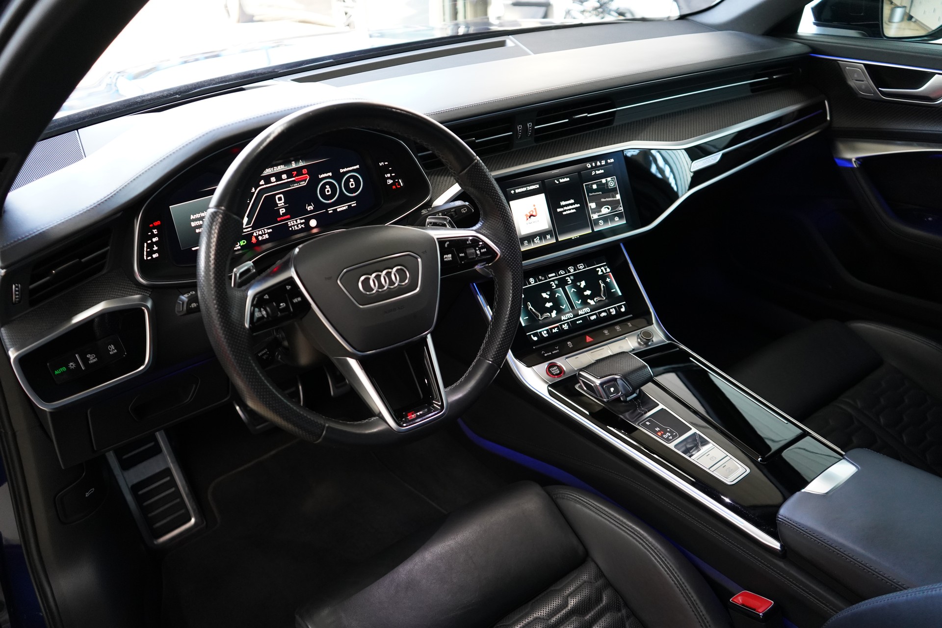 AUDI RS6 Avant 4.0 TFSI V8 quattro / Exklusiv Carbon Kit ** - 20