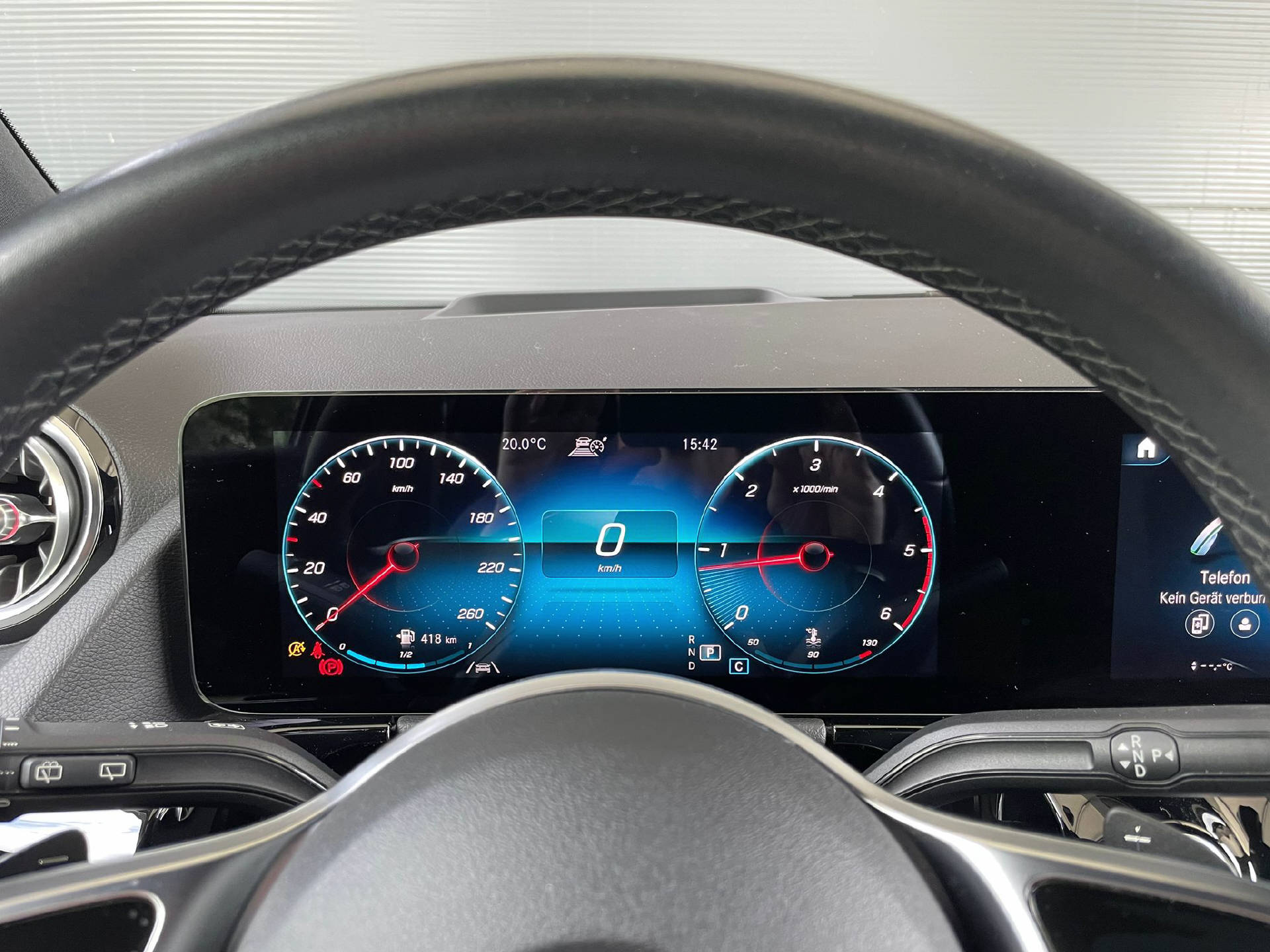 MERCEDES-BENZ GLA 220 d Progressive 4matic-9