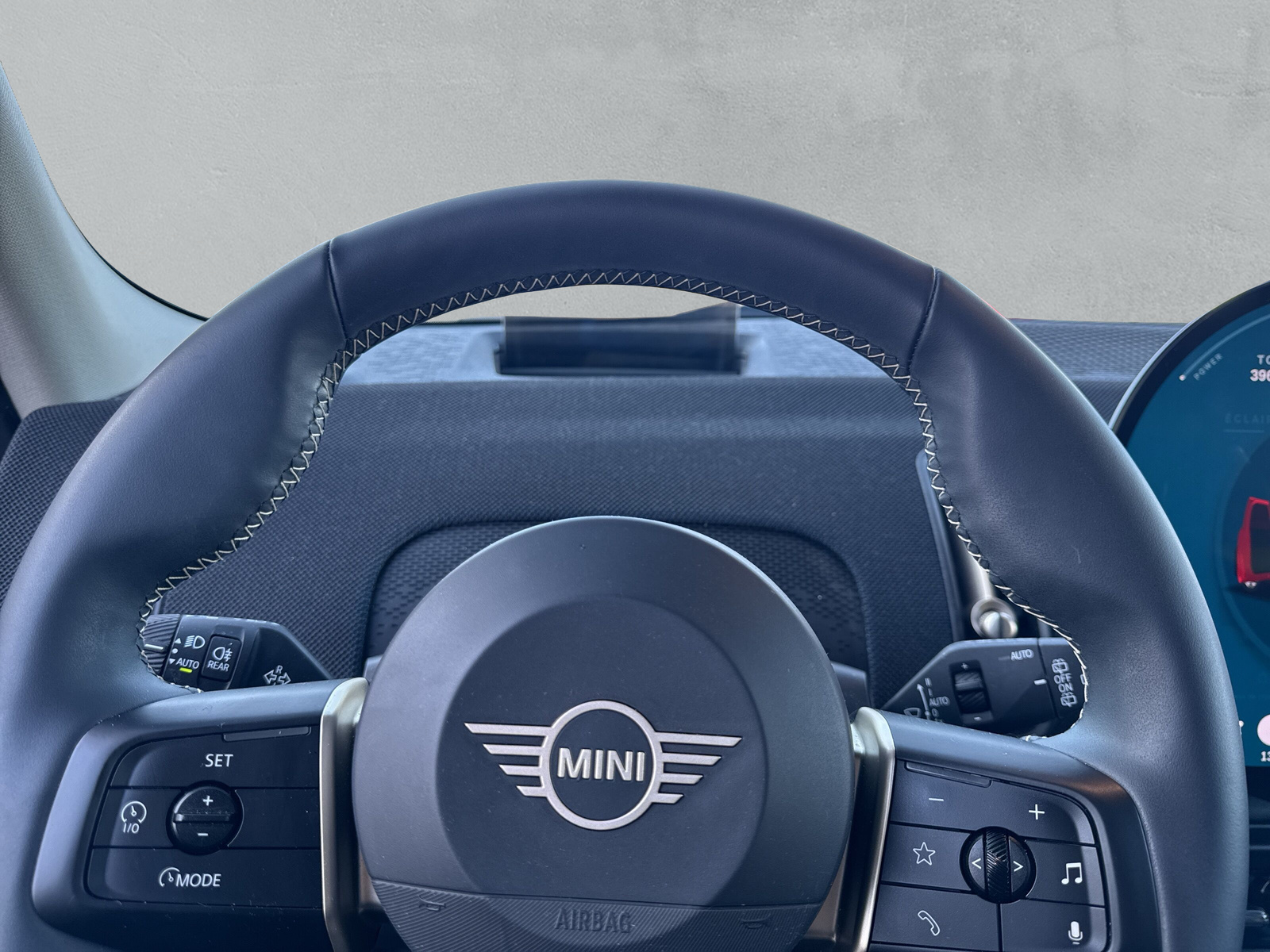 MINI Countryman SE ALL 4 - 18