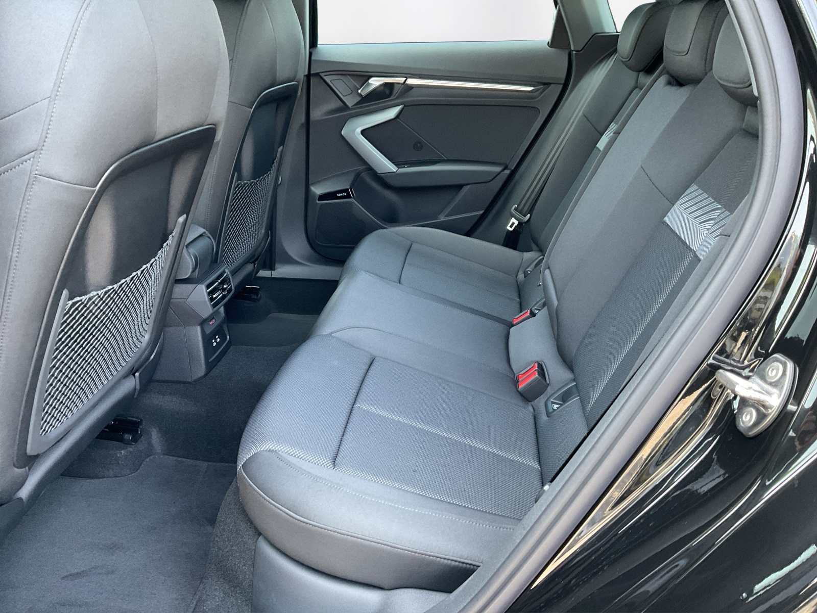 AUDI A3 Sportback 40 TFSI e advanced Attraction S-tronic - 12