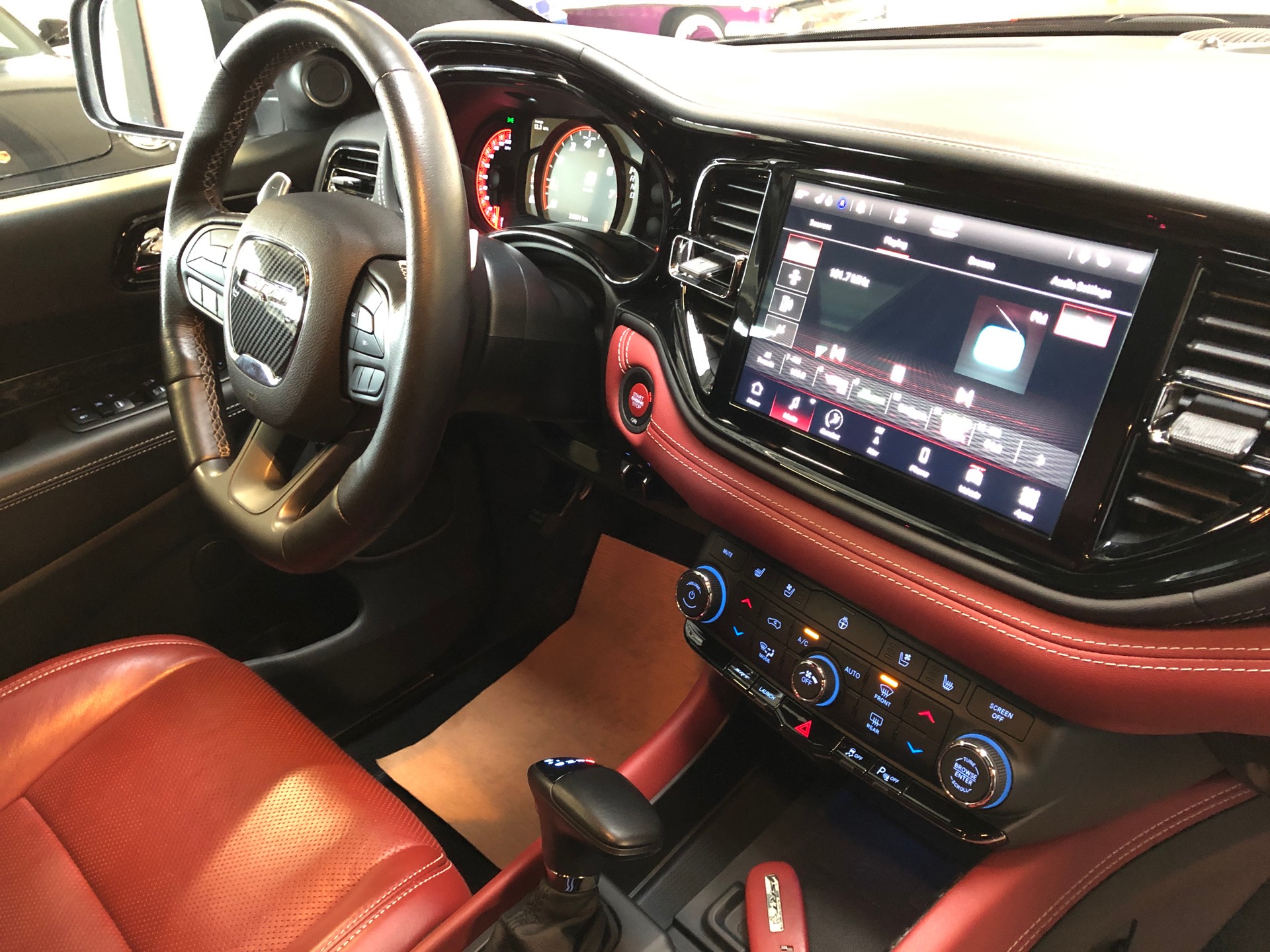 DODGE Durango SRT 6.2-V8 Hellcat AWD - 31