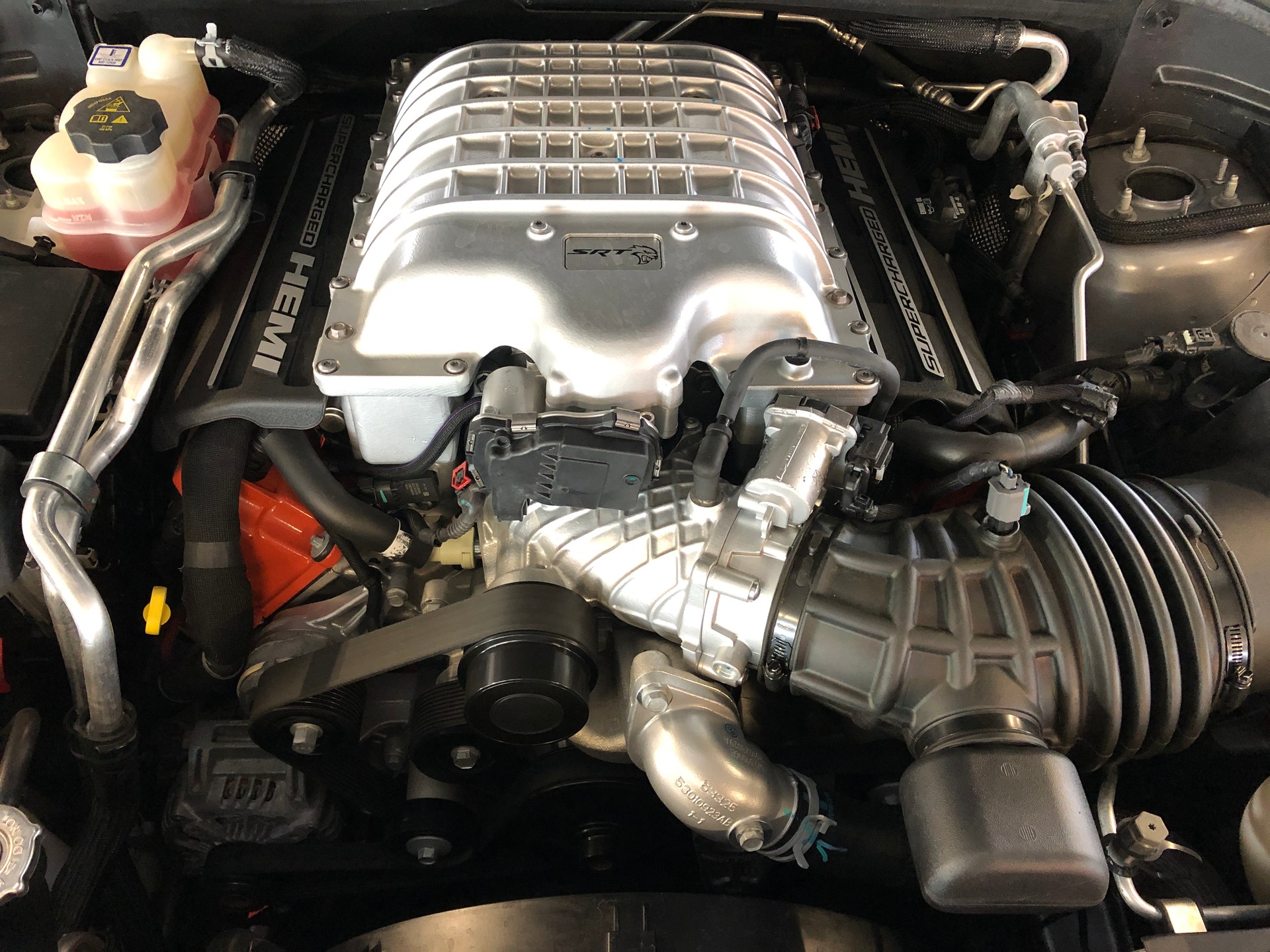 DODGE Durango SRT 6.2-V8 Hellcat AWD - 18