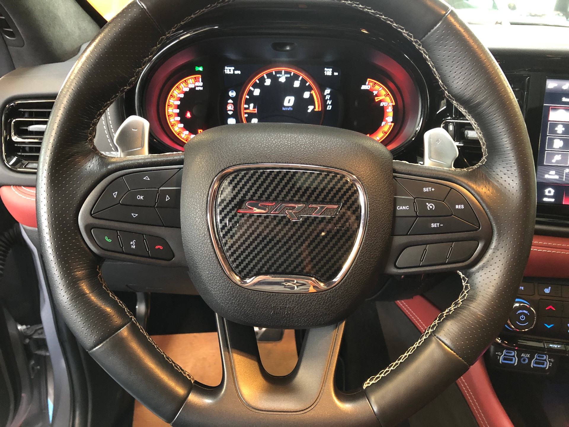 DODGE Durango SRT 6.2-V8 Hellcat AWD - 20