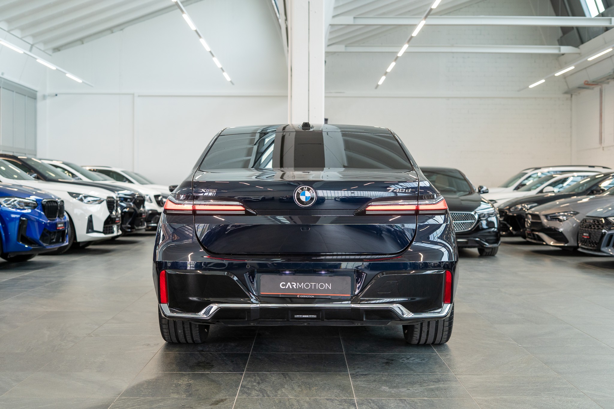 740d xDrive / / Theatre Screen / 360° Kamera / Bowers & Wilinks / Head-Up Display