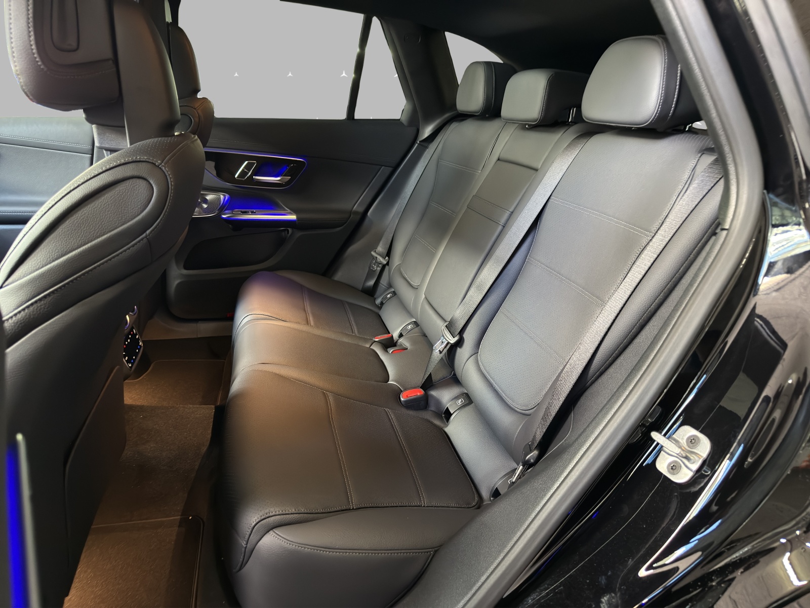 MERCEDES-BENZ GLC 220 d 4Matic 9G-Tronic - 11
