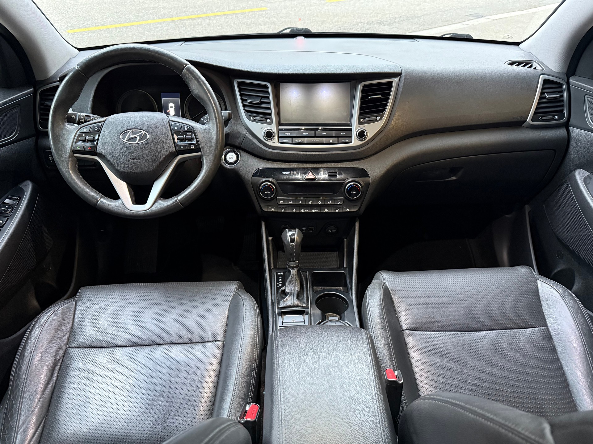 HYUNDAI Tucson 1.6 TGDI Vertex 4WD Automatic - 7