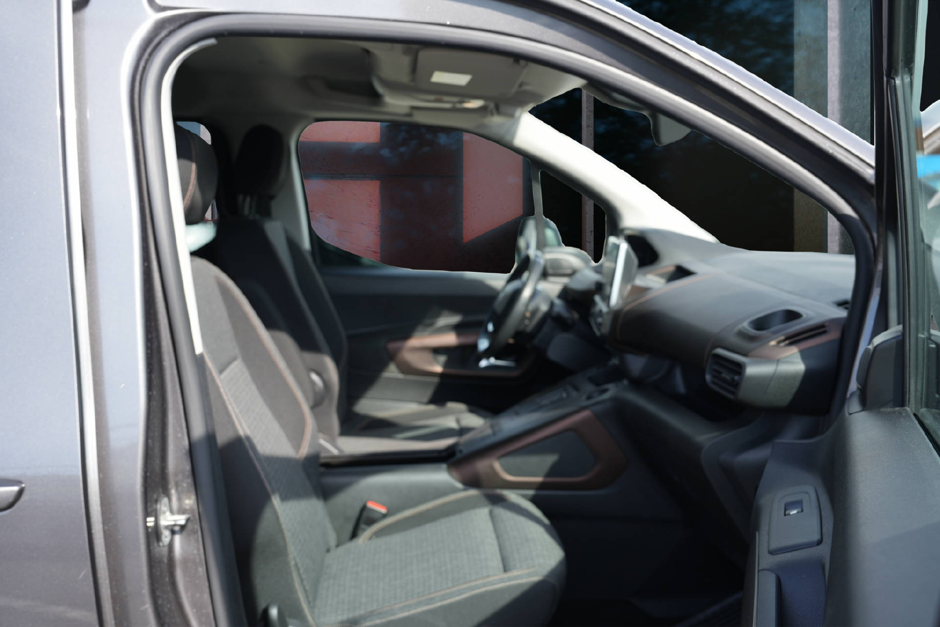 PEUGEOT Rifter e-GT - 7