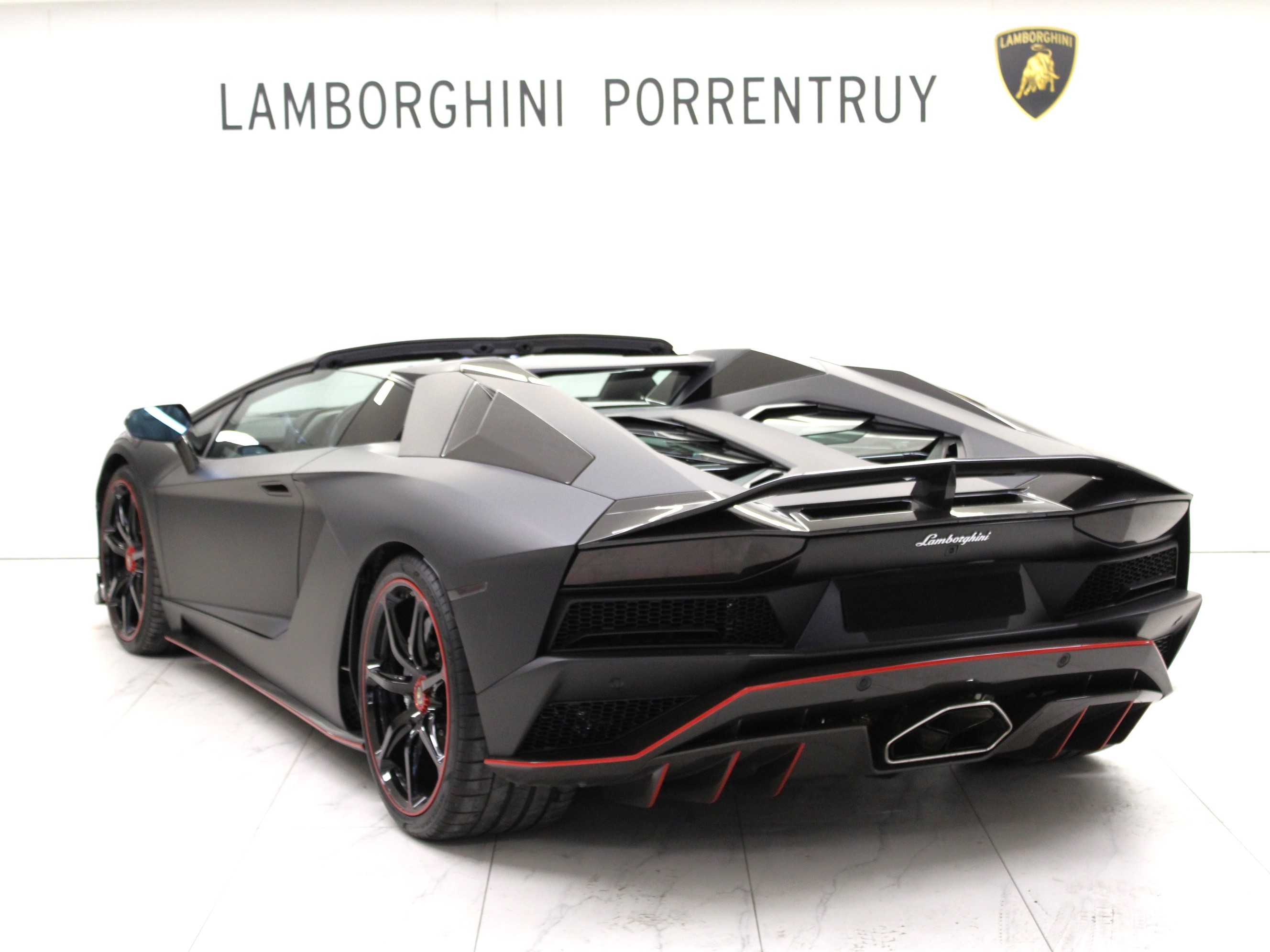 Aventador S LP740-4 Roadster E-Gear thumbnail n°2