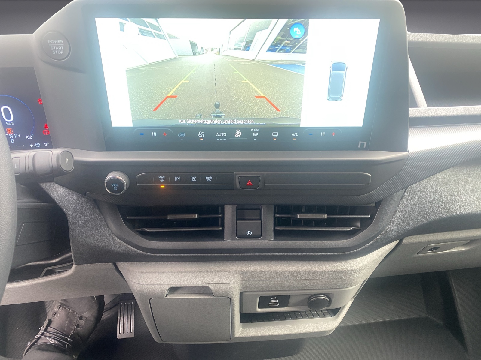 FORD Transit C Van 320 L1 2.5 Duratec 233 Trend PHEV - 14