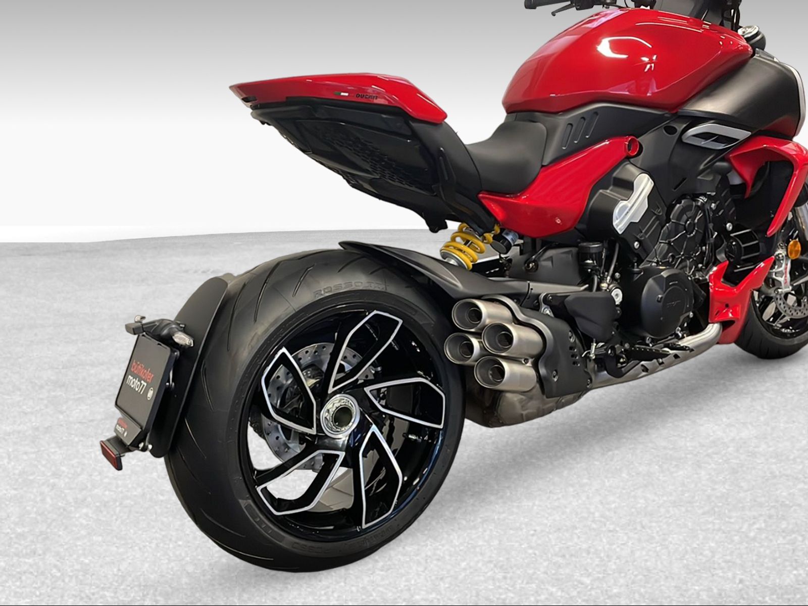 DUCATI 1160 Diavel V4 ABS - 11