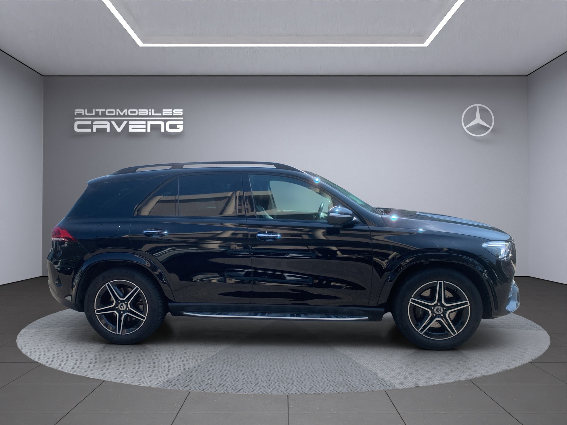 MERCEDES-BENZ GLE 300 d 4Matic AMG Line 9G-Tronic - 6