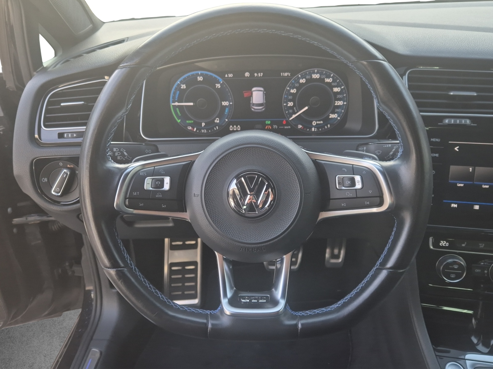 VW Golf 1.4 TSI GTE - 11