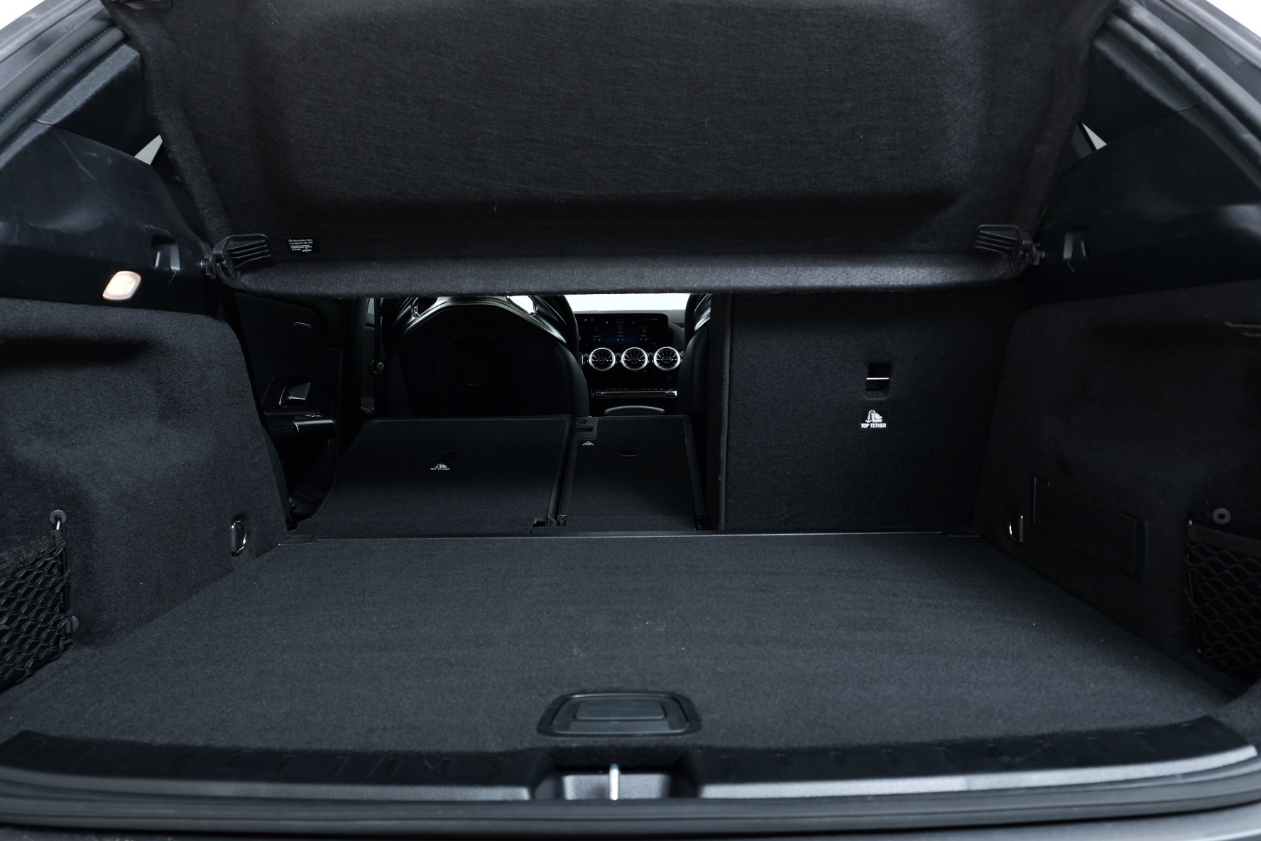 MERCEDES-BENZ GLA AMG 35 4Matic 8G-DCT - 12