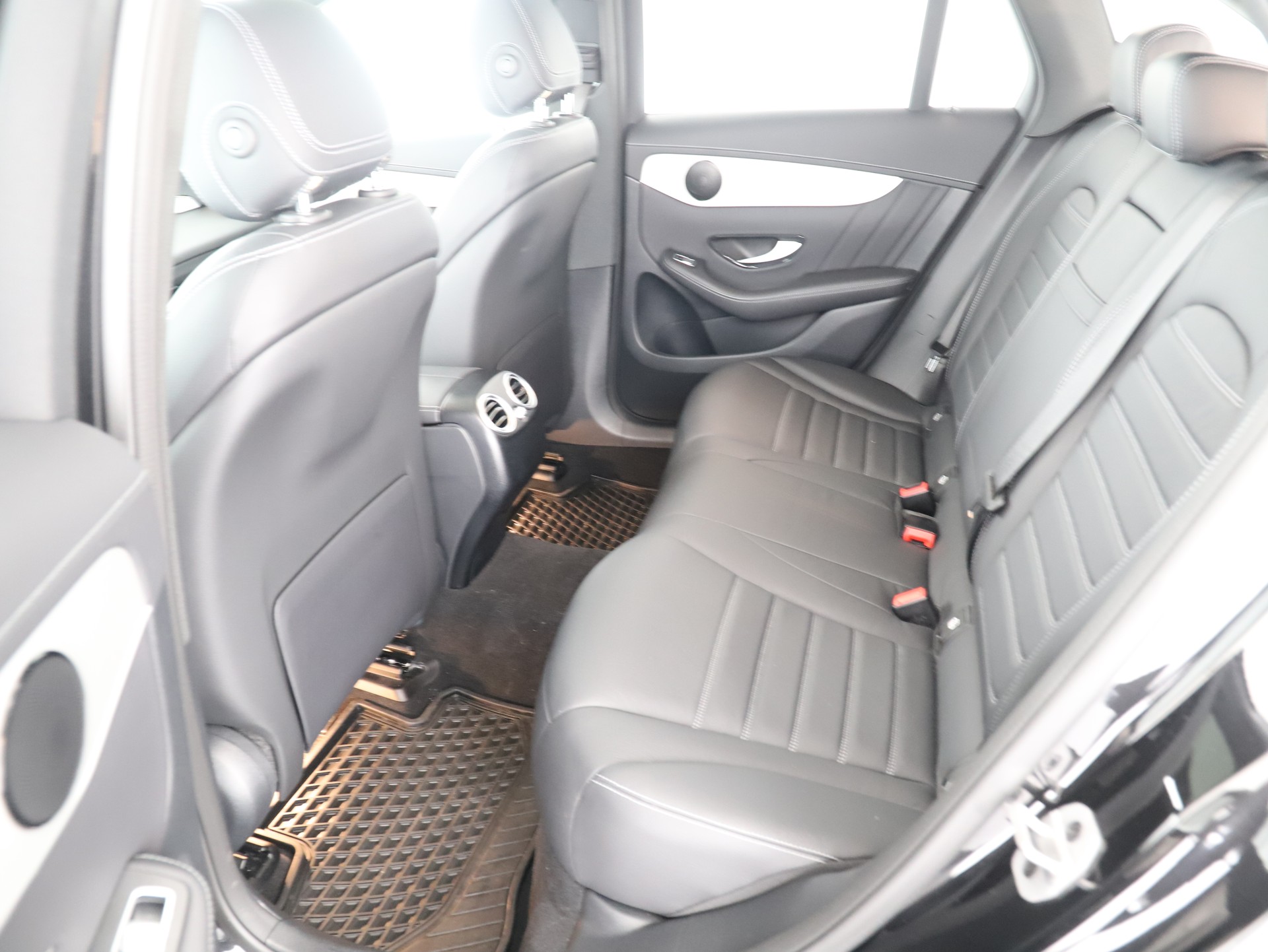 MERCEDES-BENZ GLC 300 de AMG Line 4M A - 14