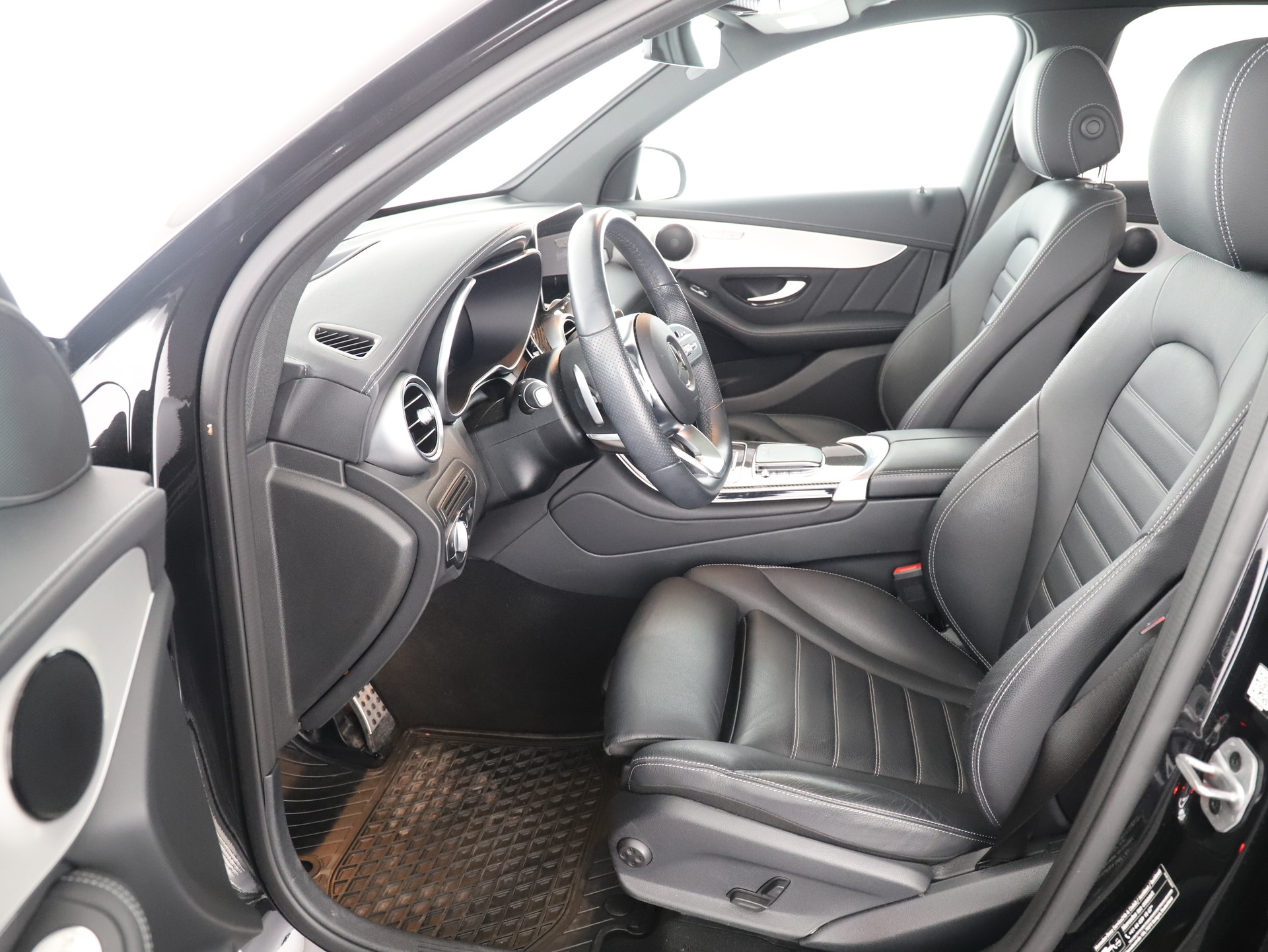 MERCEDES-BENZ GLC 300 de AMG Line 4M A - 11