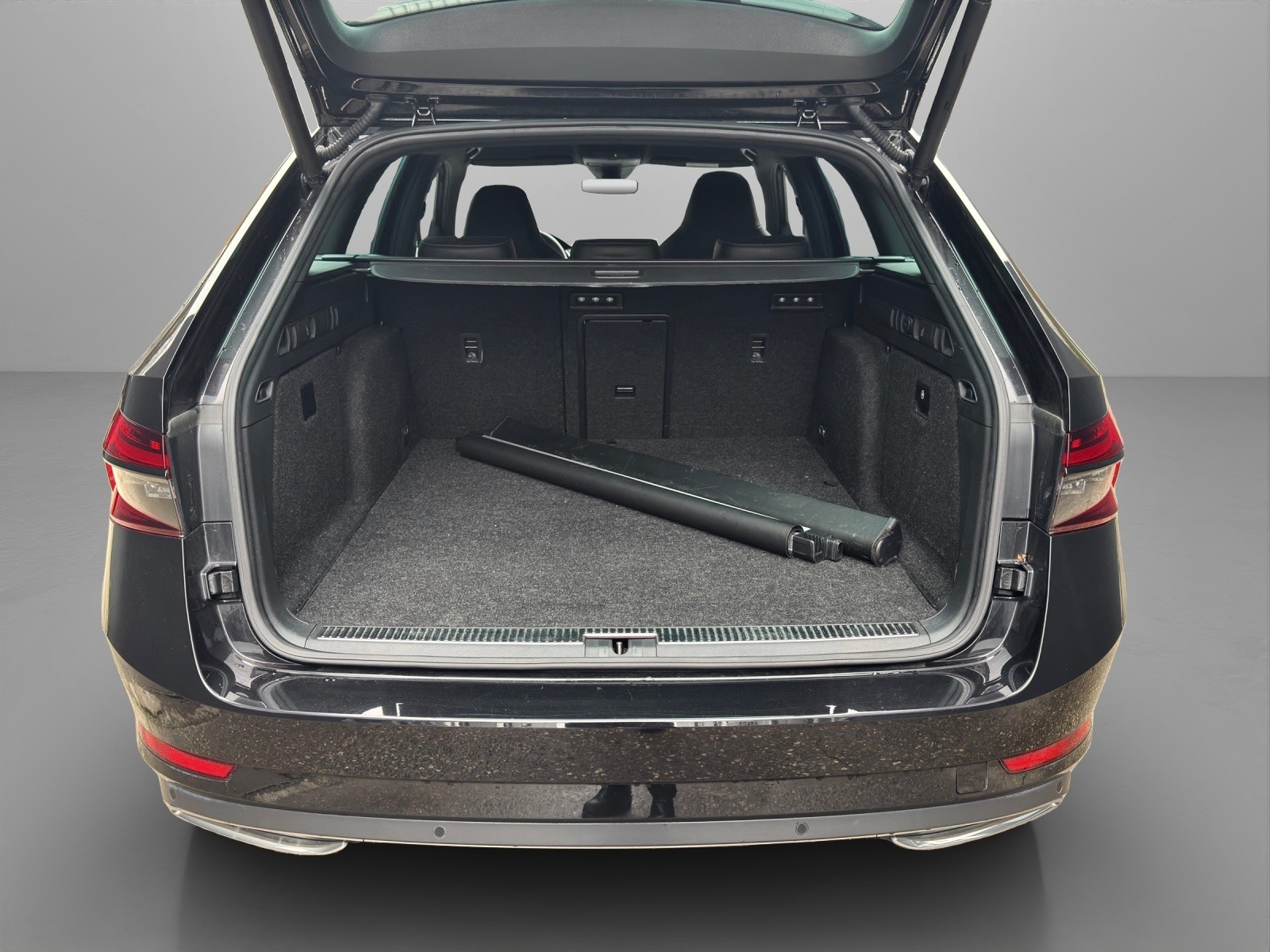 SKODA Superb 1.4 TSI Sport Line PHEV DSG - 12