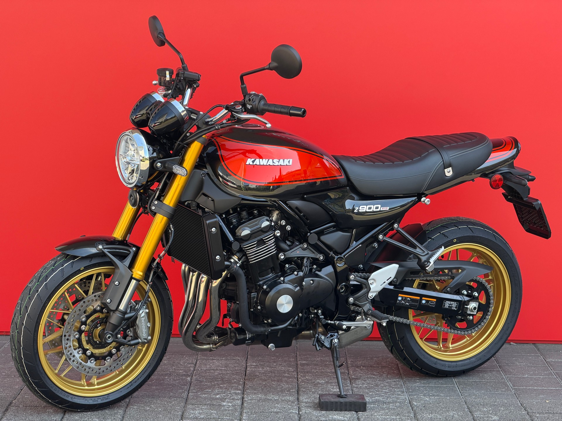 KAWASAKI Z 900 RS SE - 4