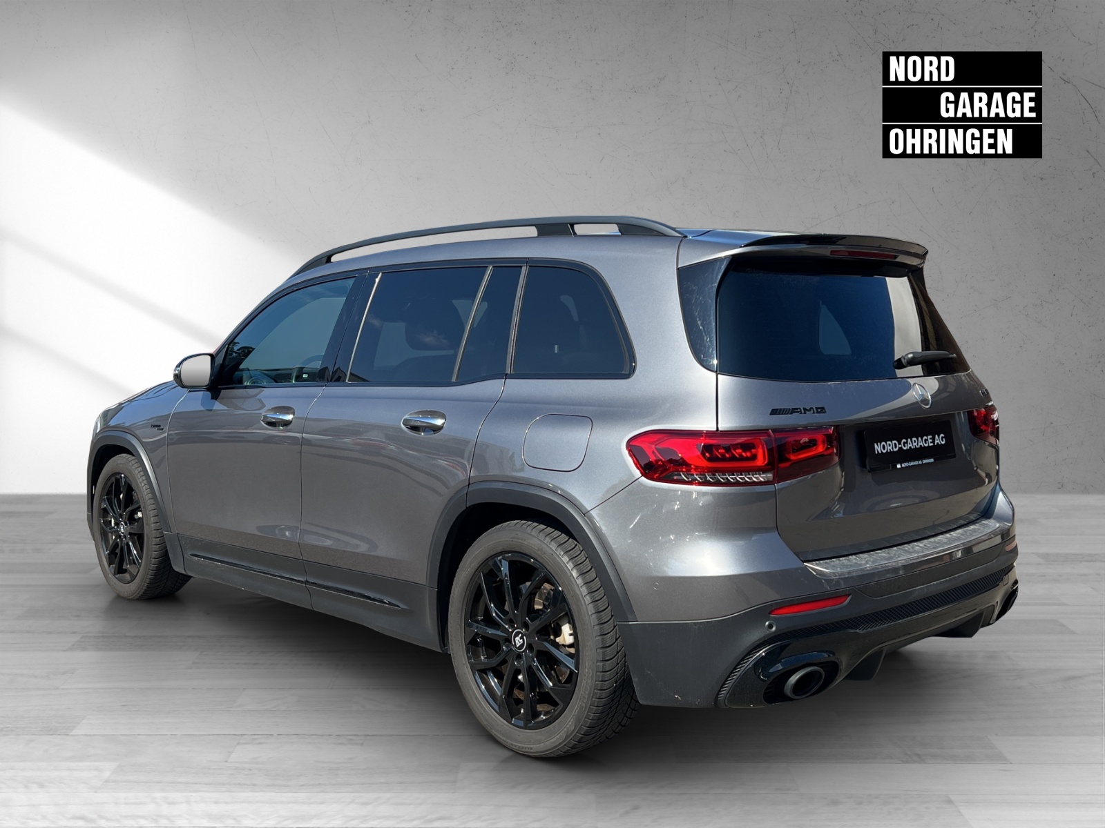 MERCEDES-BENZ GLB 35 AMG 4 MATIC - 3