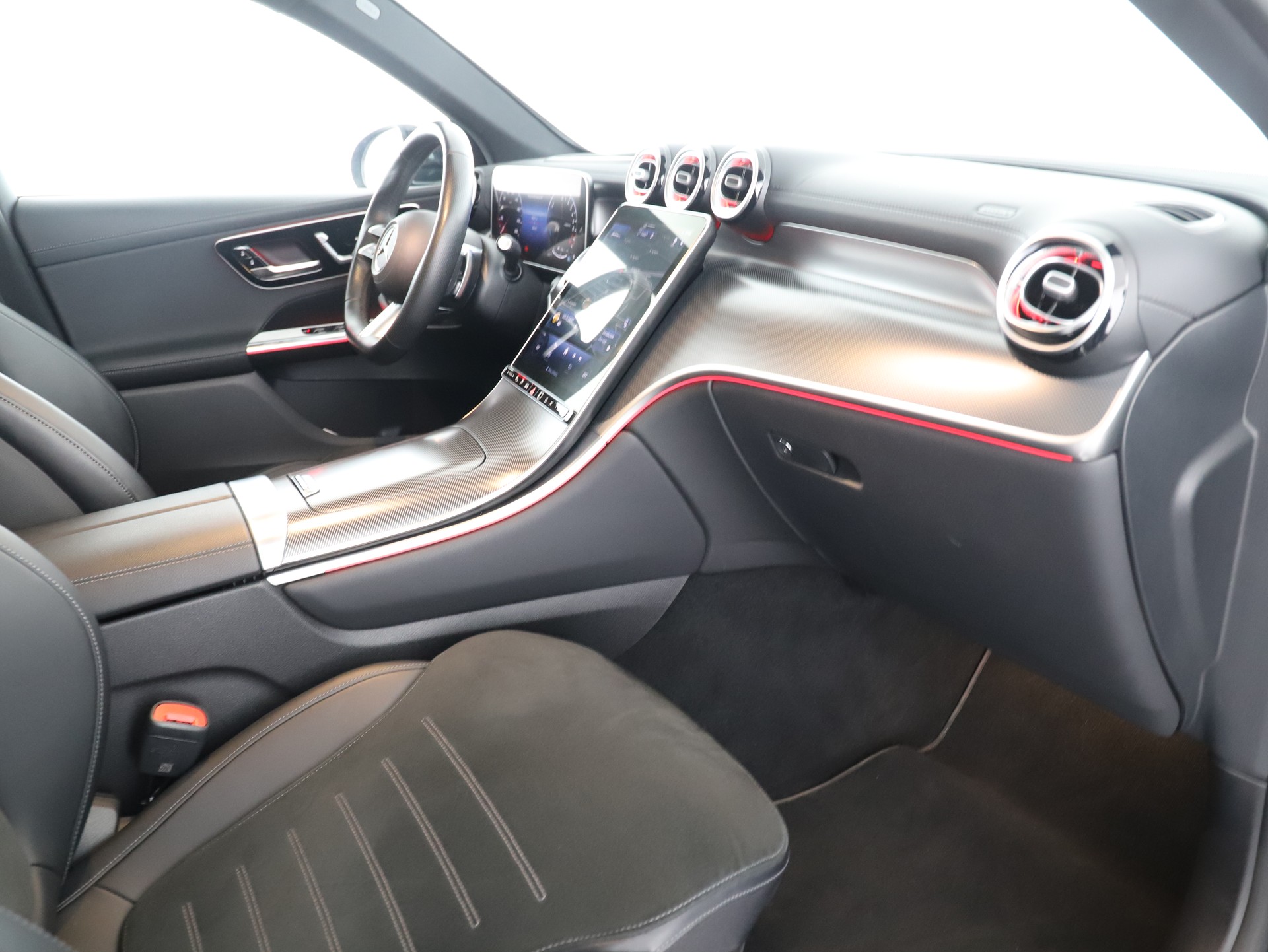MERCEDES-BENZ GLC 300 e 4M 9G-Tronic - 11
