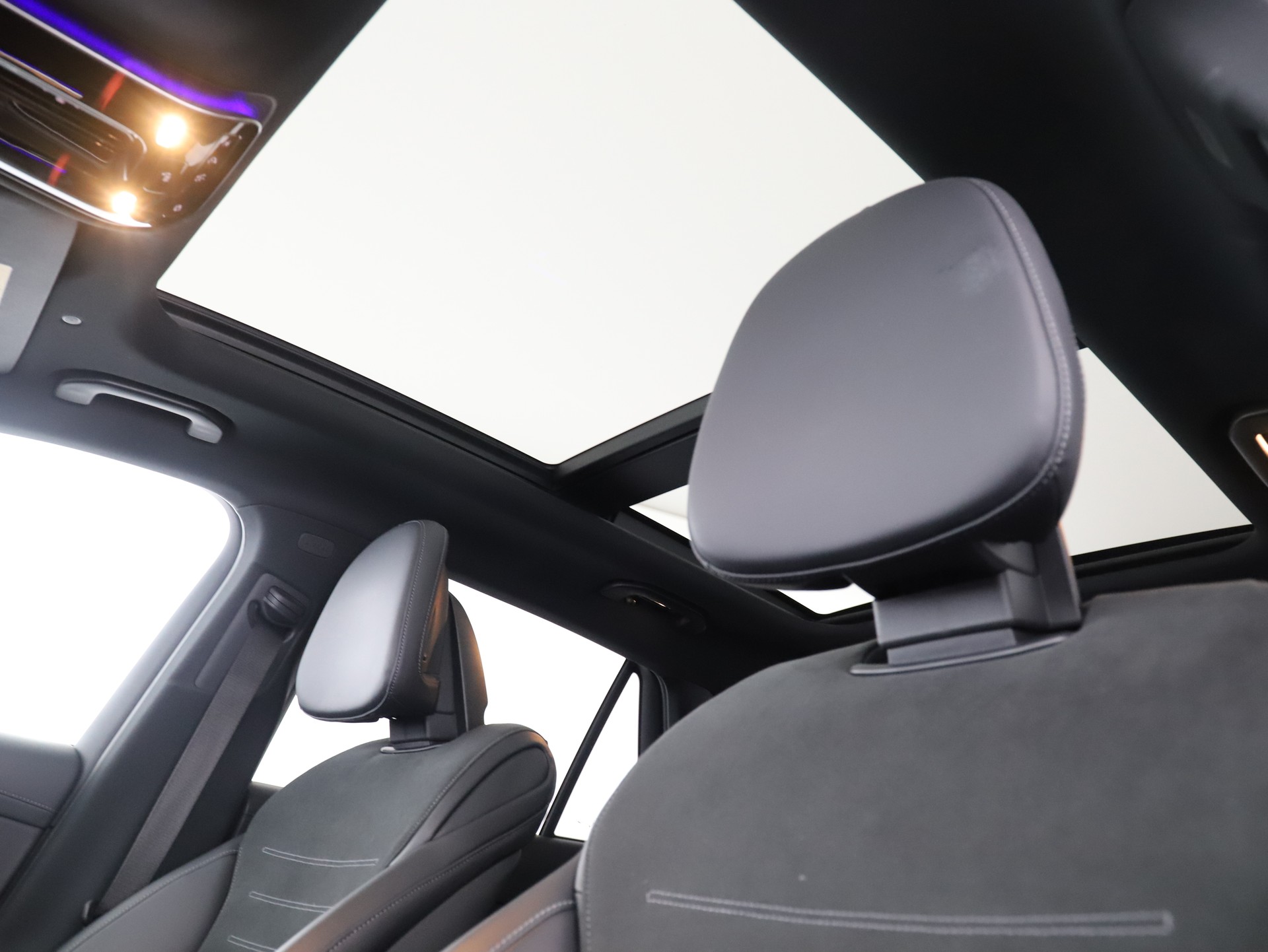 MERCEDES-BENZ GLC 300 e 4M 9G-Tronic - 13