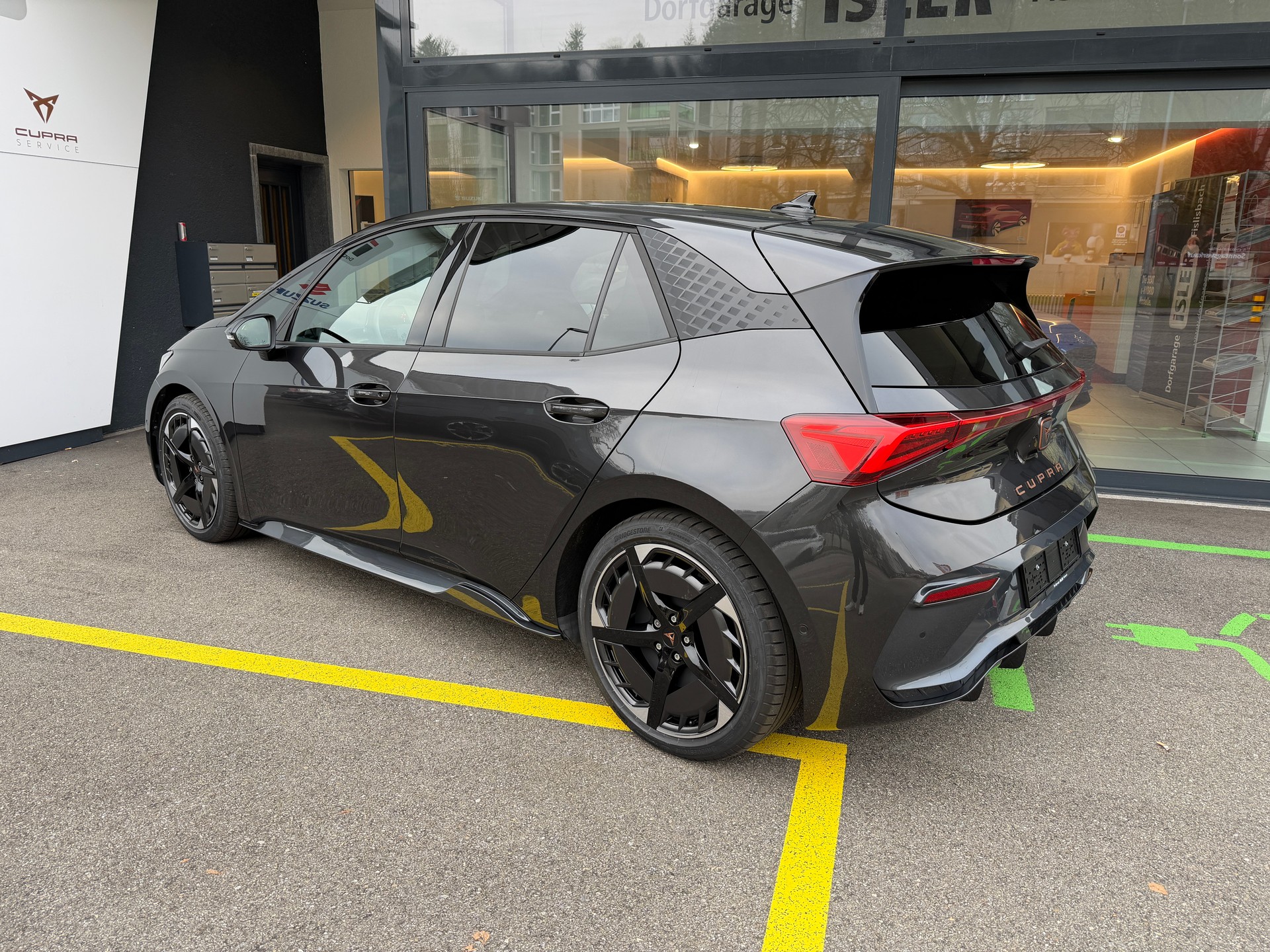 CUPRA Born 79 kWh e-Boost - 4