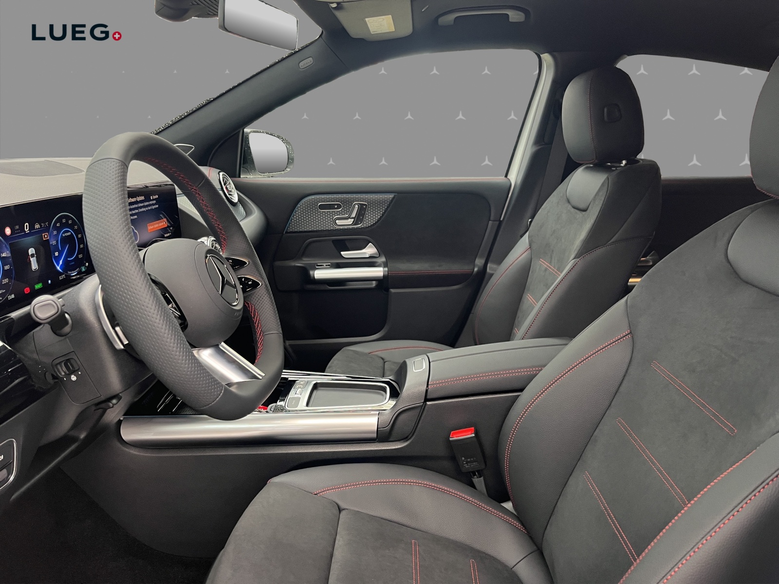 MERCEDES-BENZ EQA 250+ 70,5kWh - 8