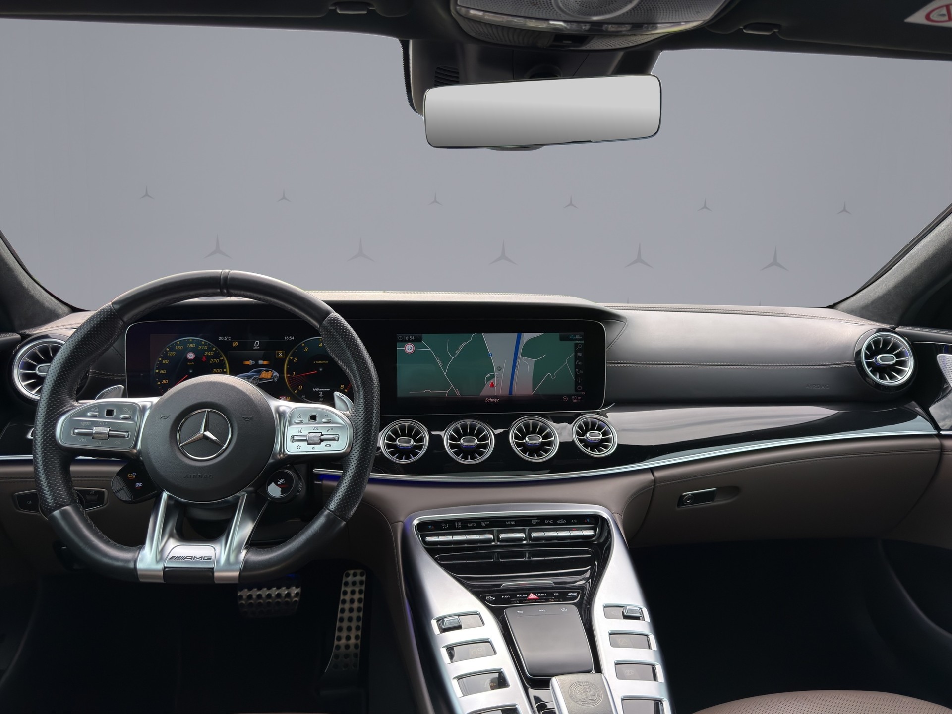 MERCEDES-BENZ AMG GT 63 S 4matic+ - 12