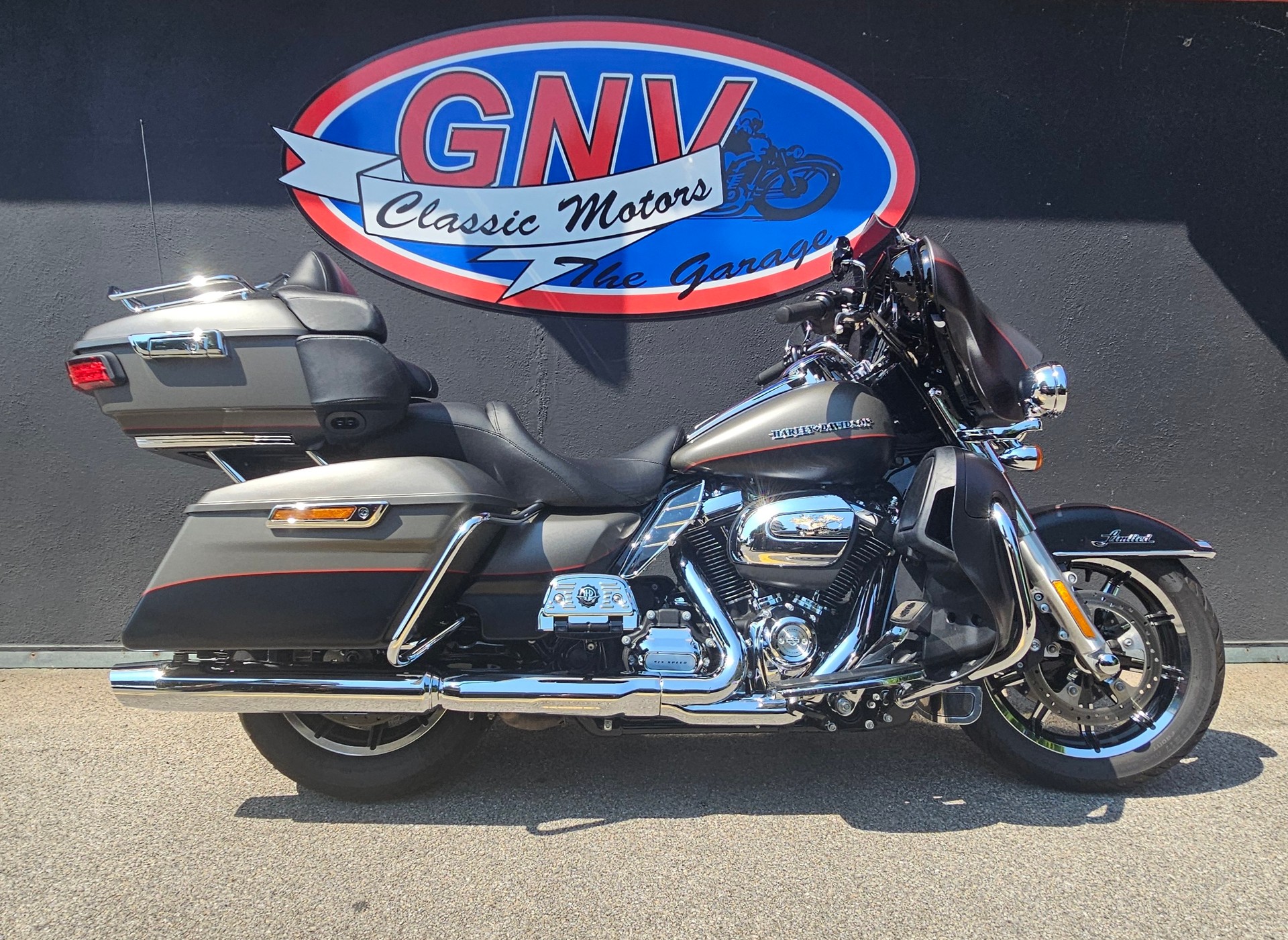 HARLEY-DAVIDSON FLHTK Electra Glide Ultra Limited 107 ABS