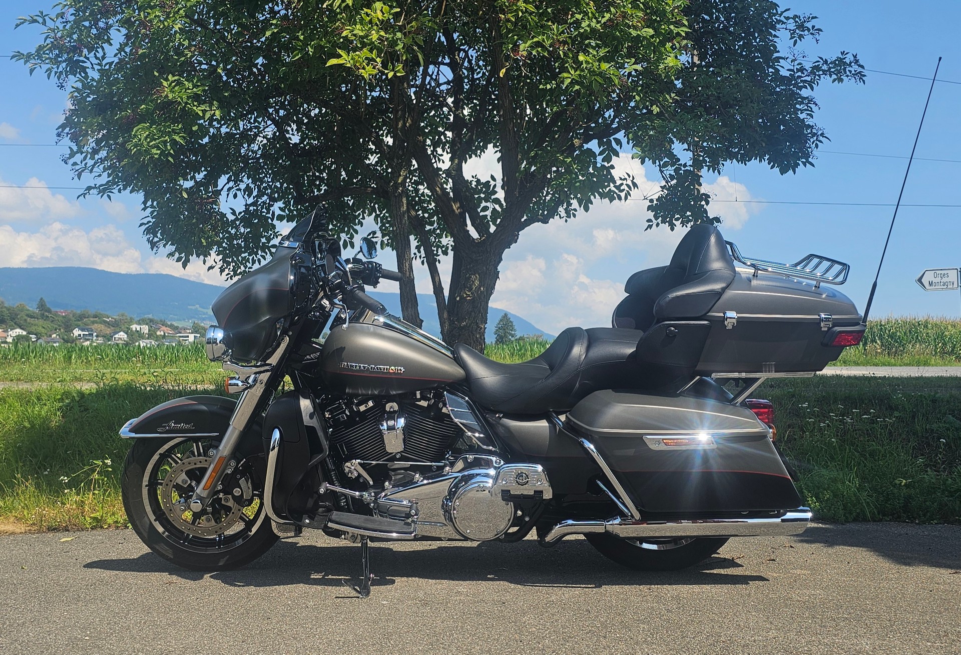 HARLEY-DAVIDSON FLHTK Electra Glide Ultra Limited 107 ABS - 3