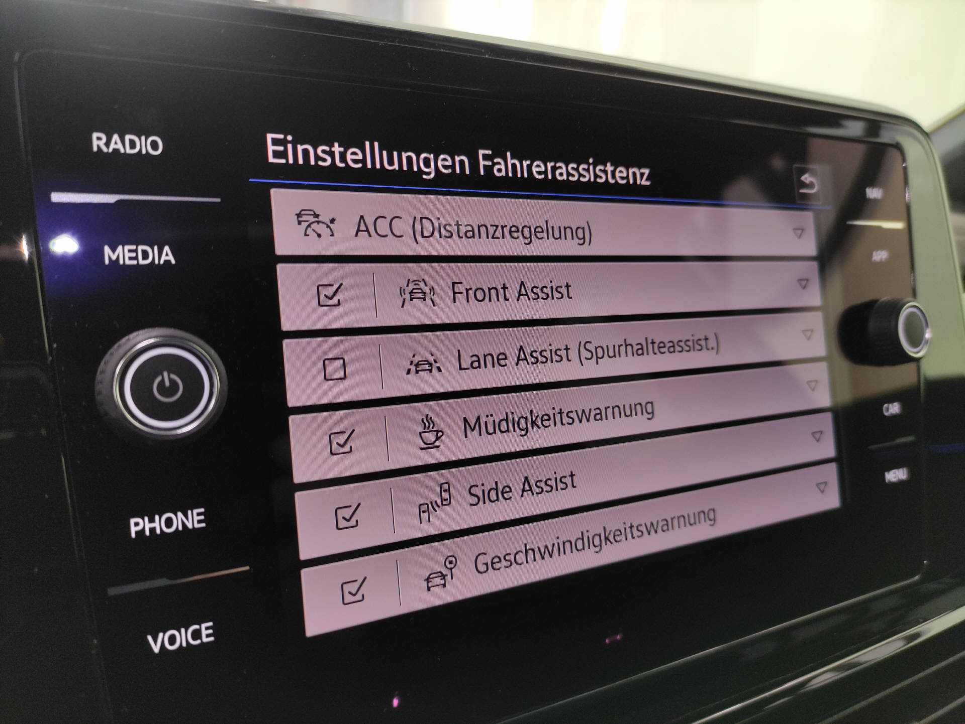 VW T-Roc 2.0 TSI R Black-Style DSG 4motion - 9