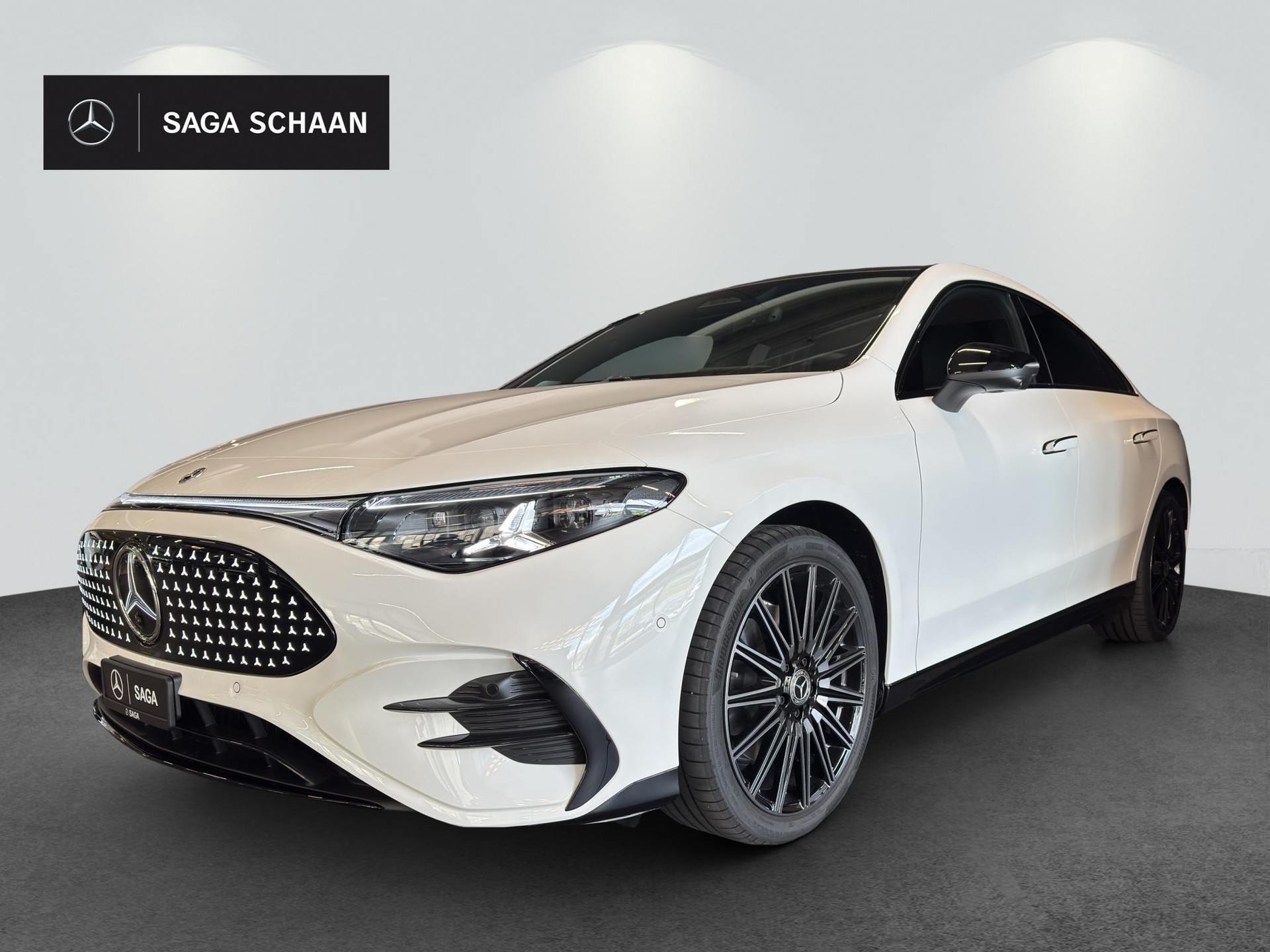 MERCEDES-BENZ CLA 350 AMG Line 4MATIC