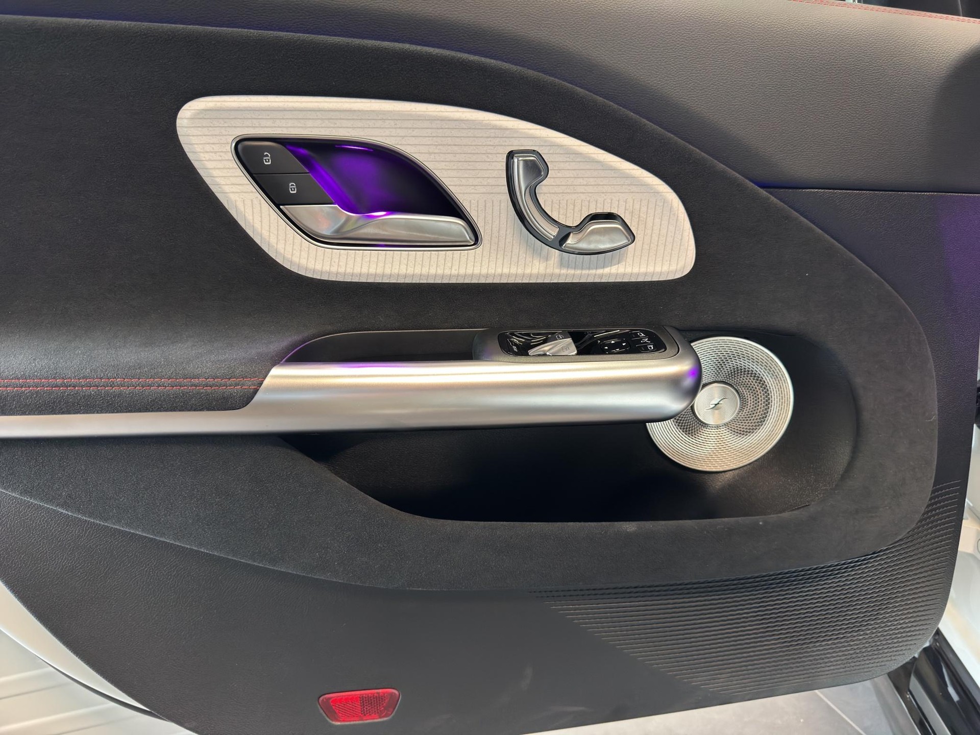 MERCEDES-BENZ CLA 350 AMG Line 4MATIC - 11