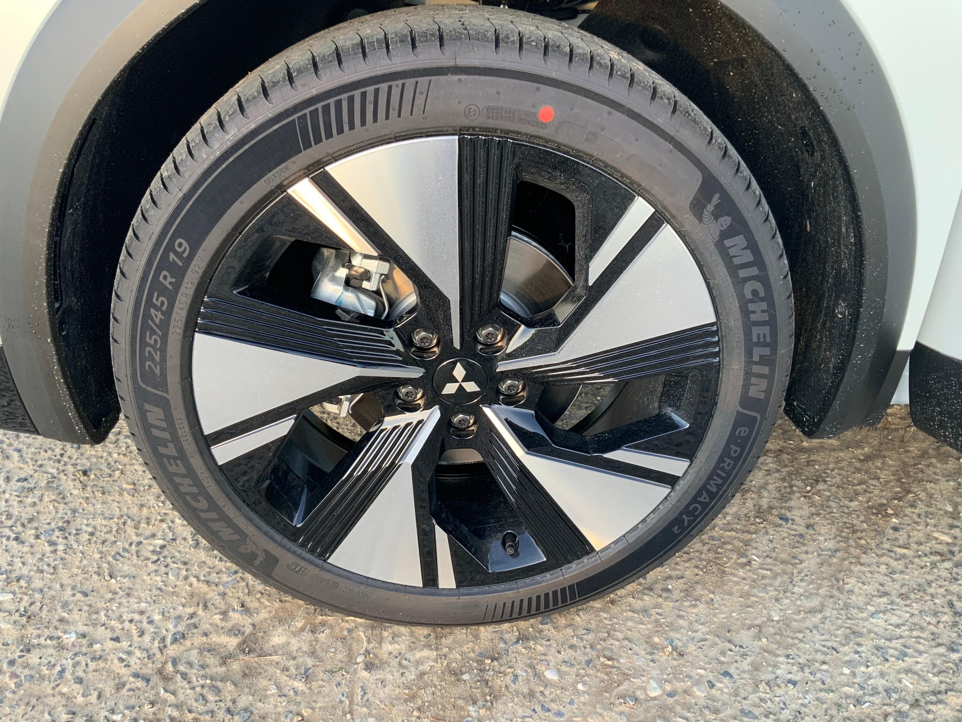 MITSUBISHI Grandis 1.8 HEV Instyle - 9