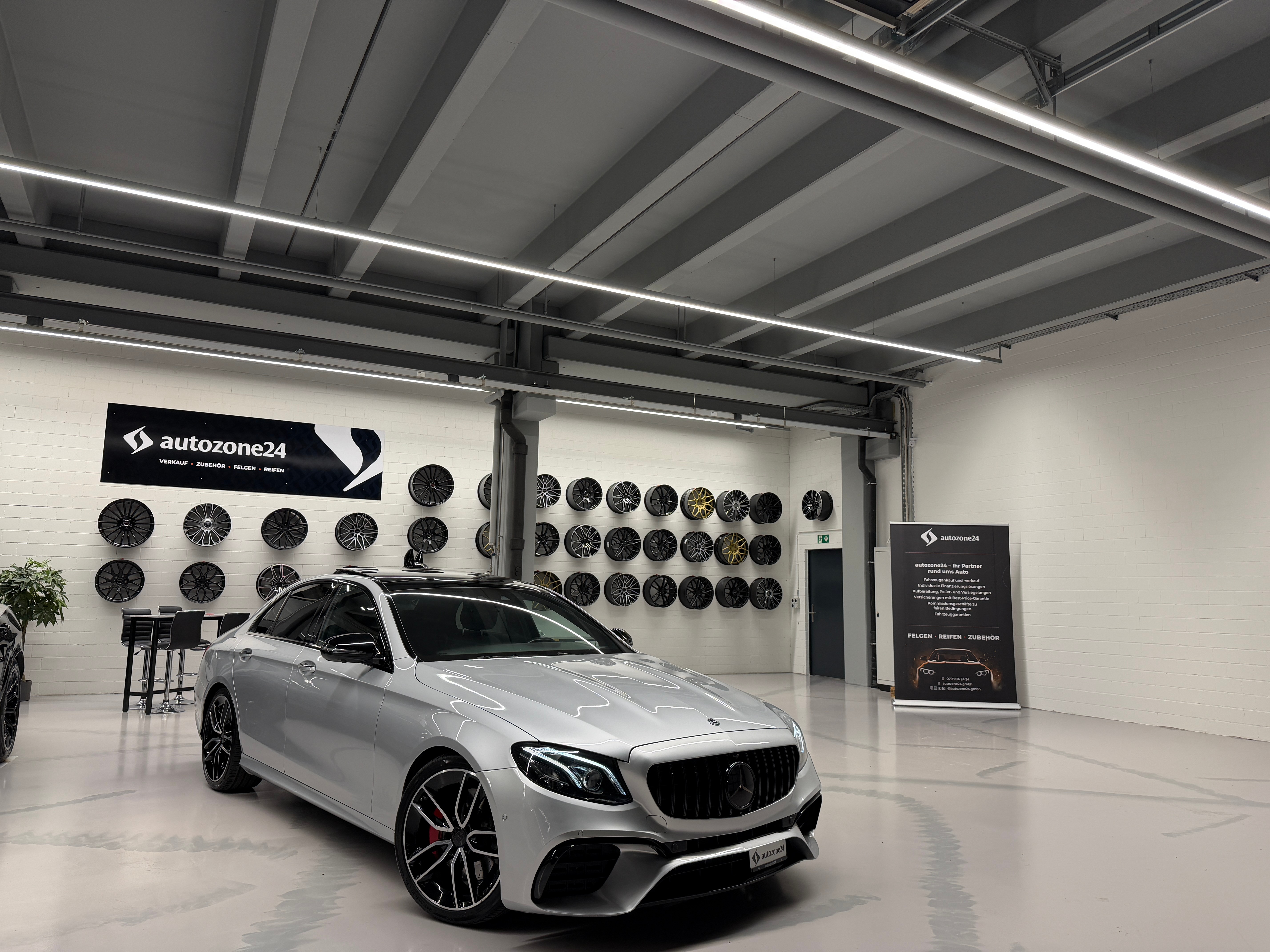 MERCEDES BENZ E 53 AMG