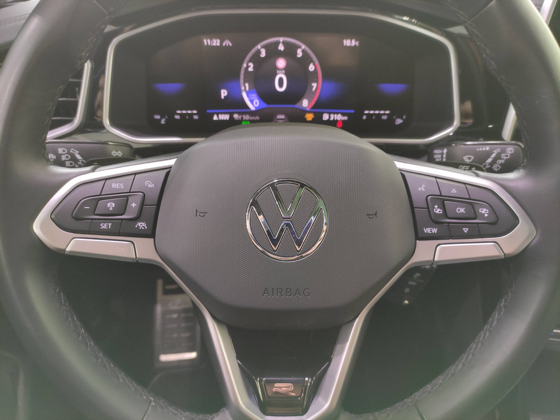 VW T-Roc 2.0 TSI R-Line DSG 4motion - 6