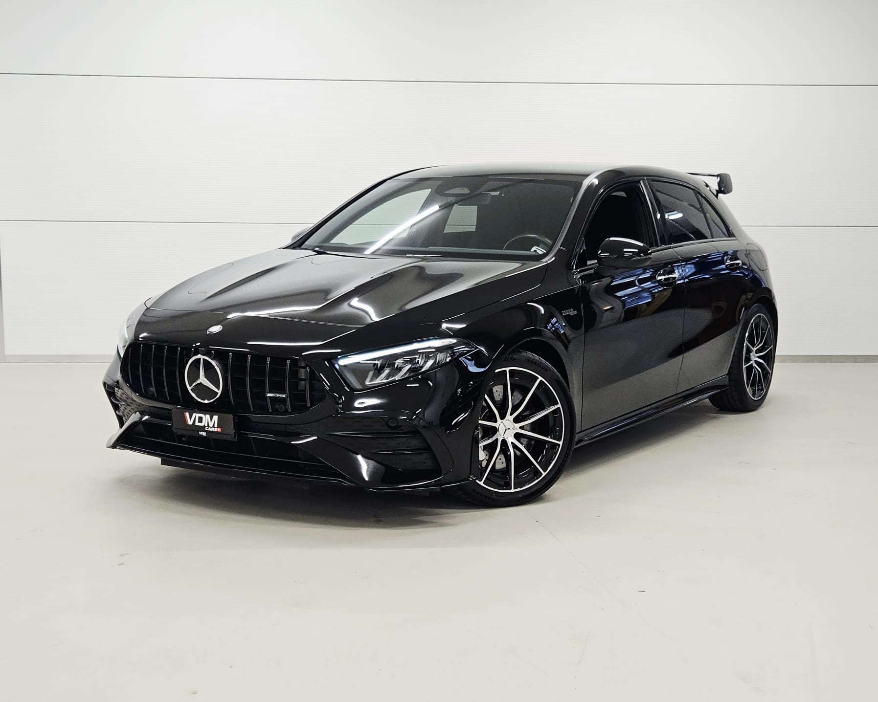 MERCEDES BENZ A 35 AMG