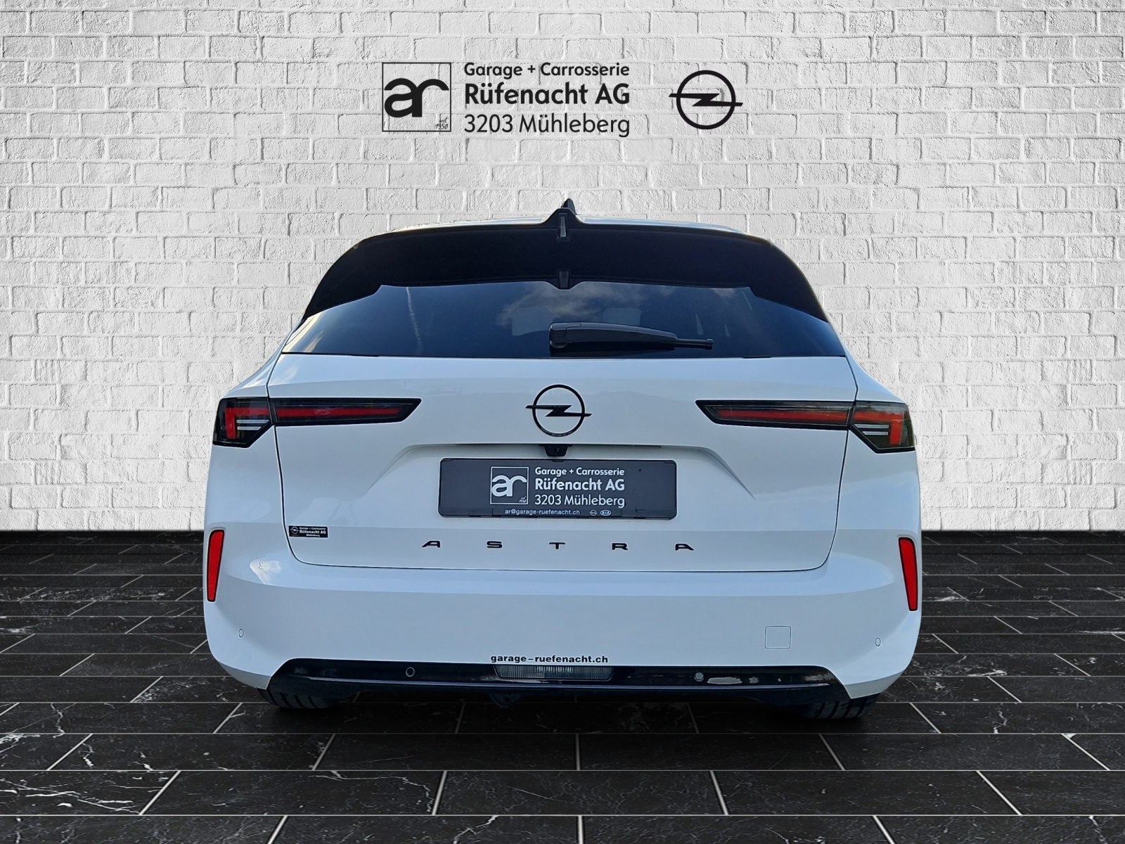 OPEL Astra Sports Tourer 1.2 T 130 Swiss Plus - 4