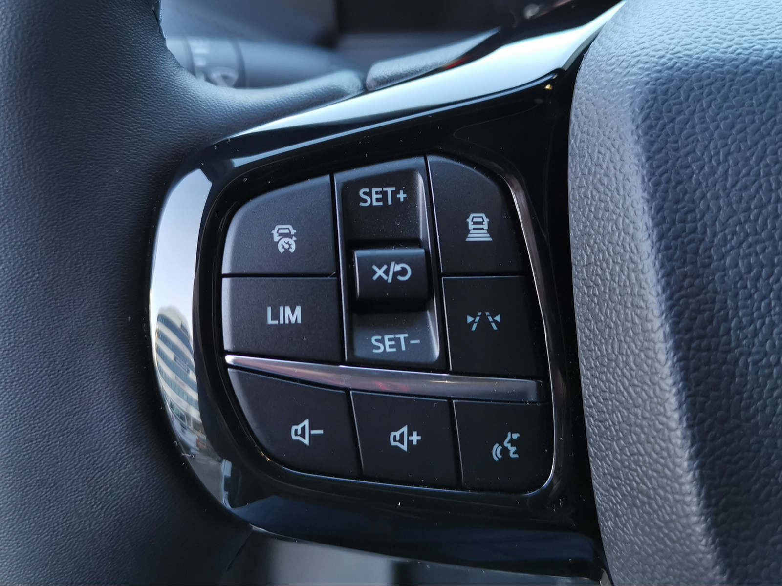 FORD Transit C Van 320 L2 2.5 Duratec 233 Trend PHEV - 11